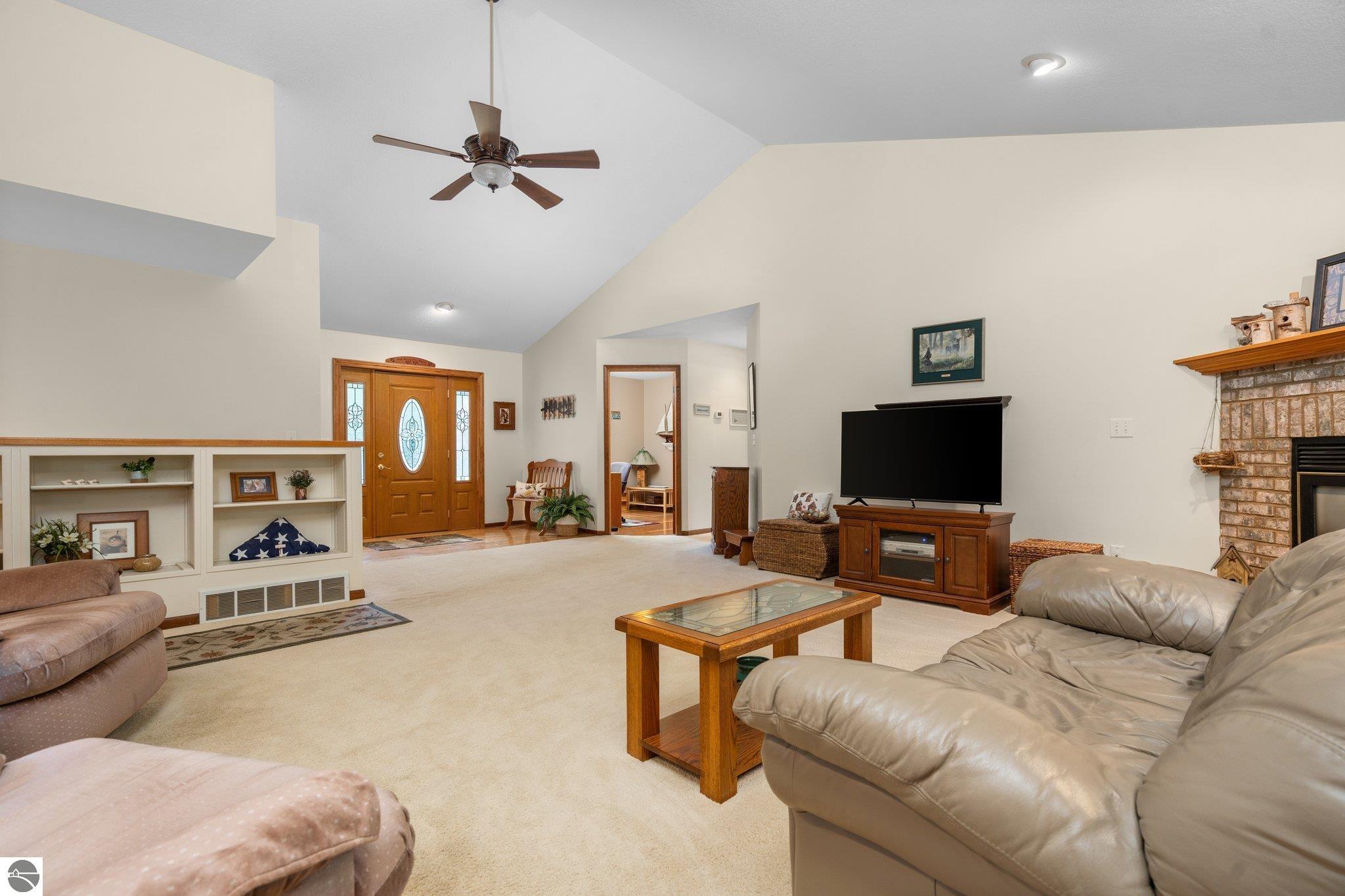 4611 Audubon Drive