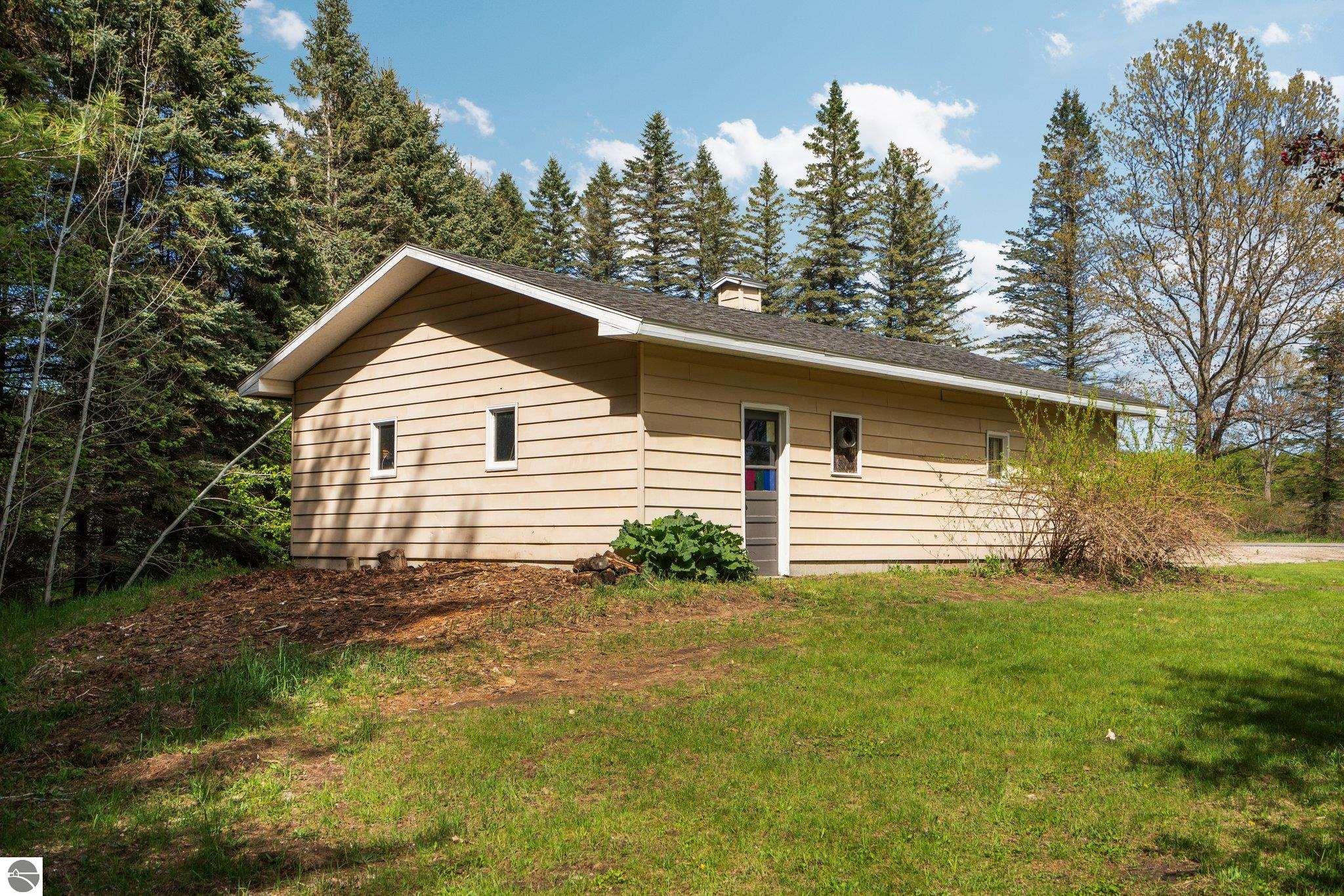 4542 Crofton Road, SW