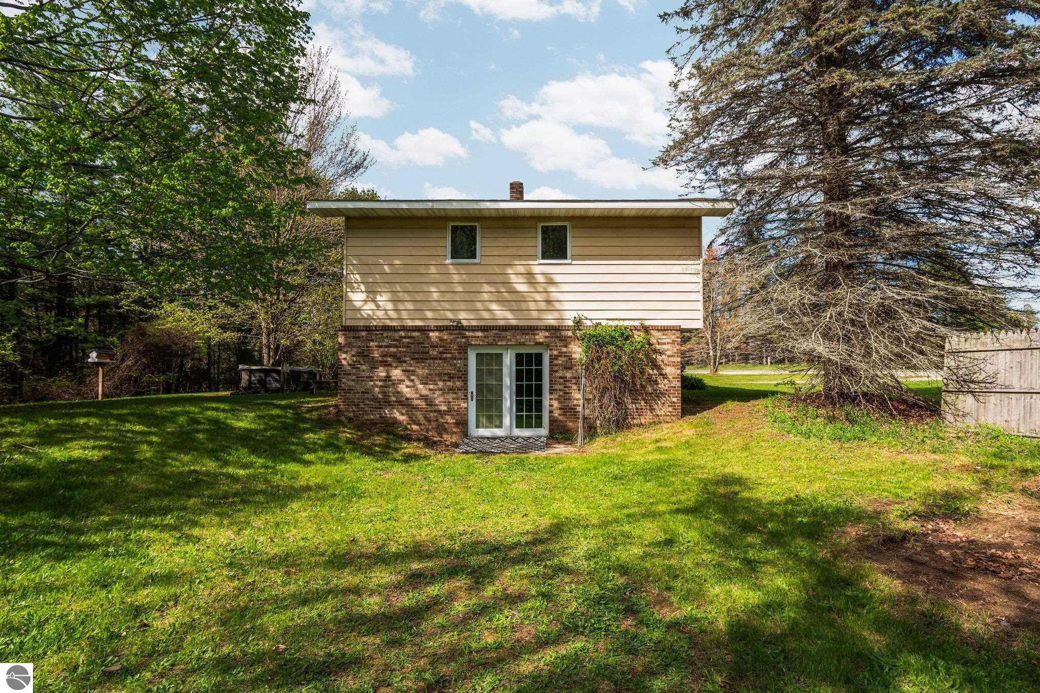 4542 Crofton Road, SW