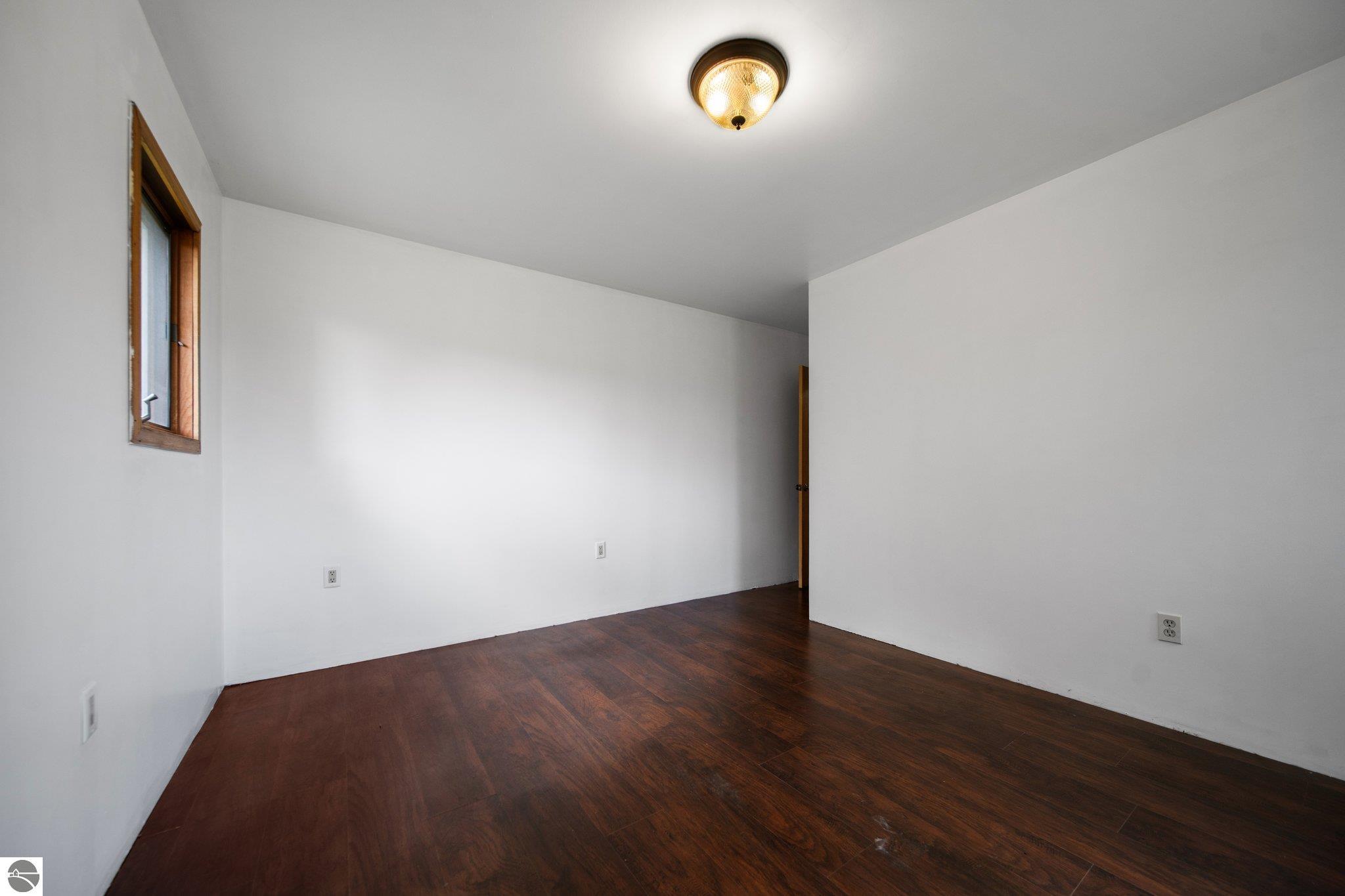 4542 Crofton Road, SW