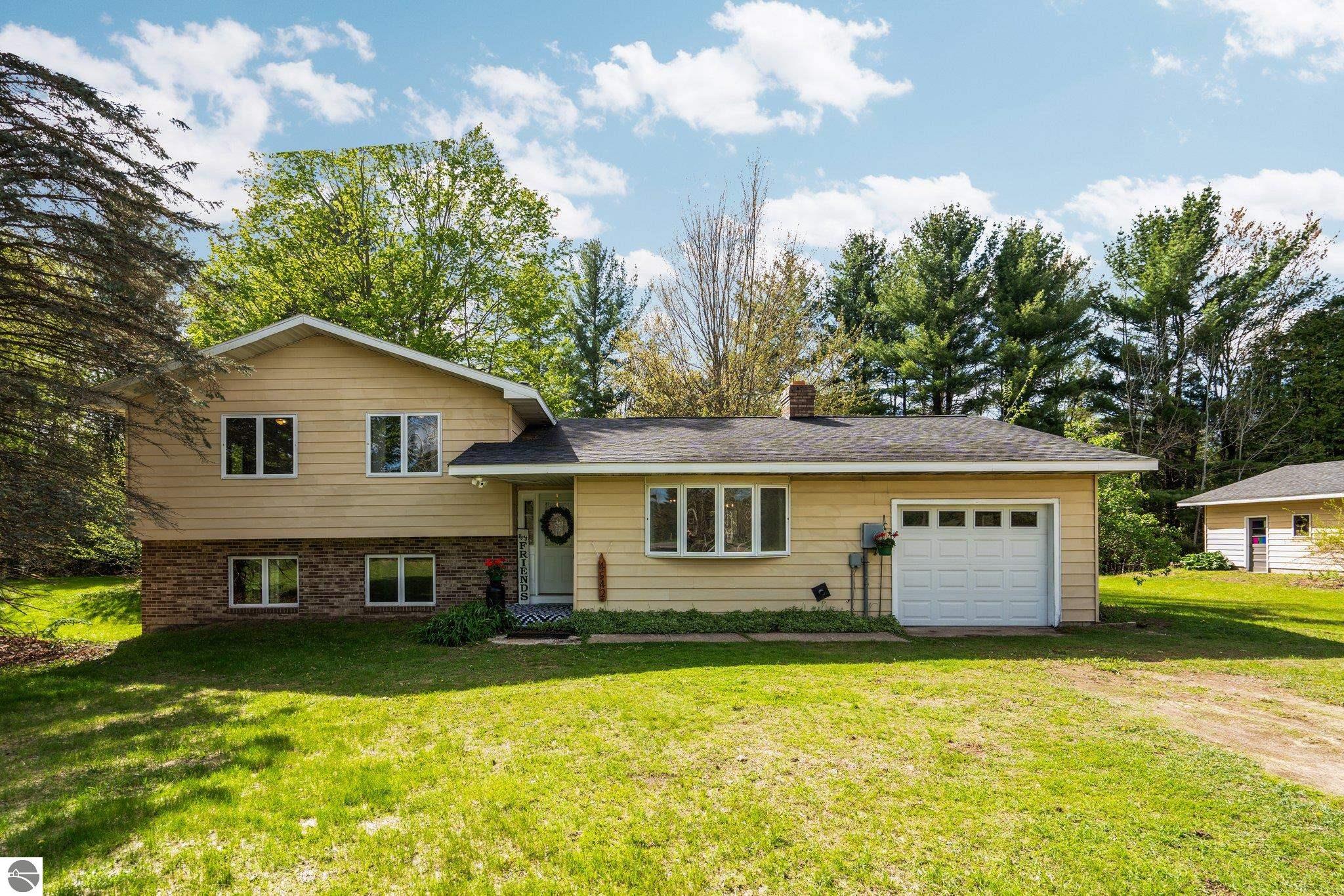 4542 Crofton Road, SW