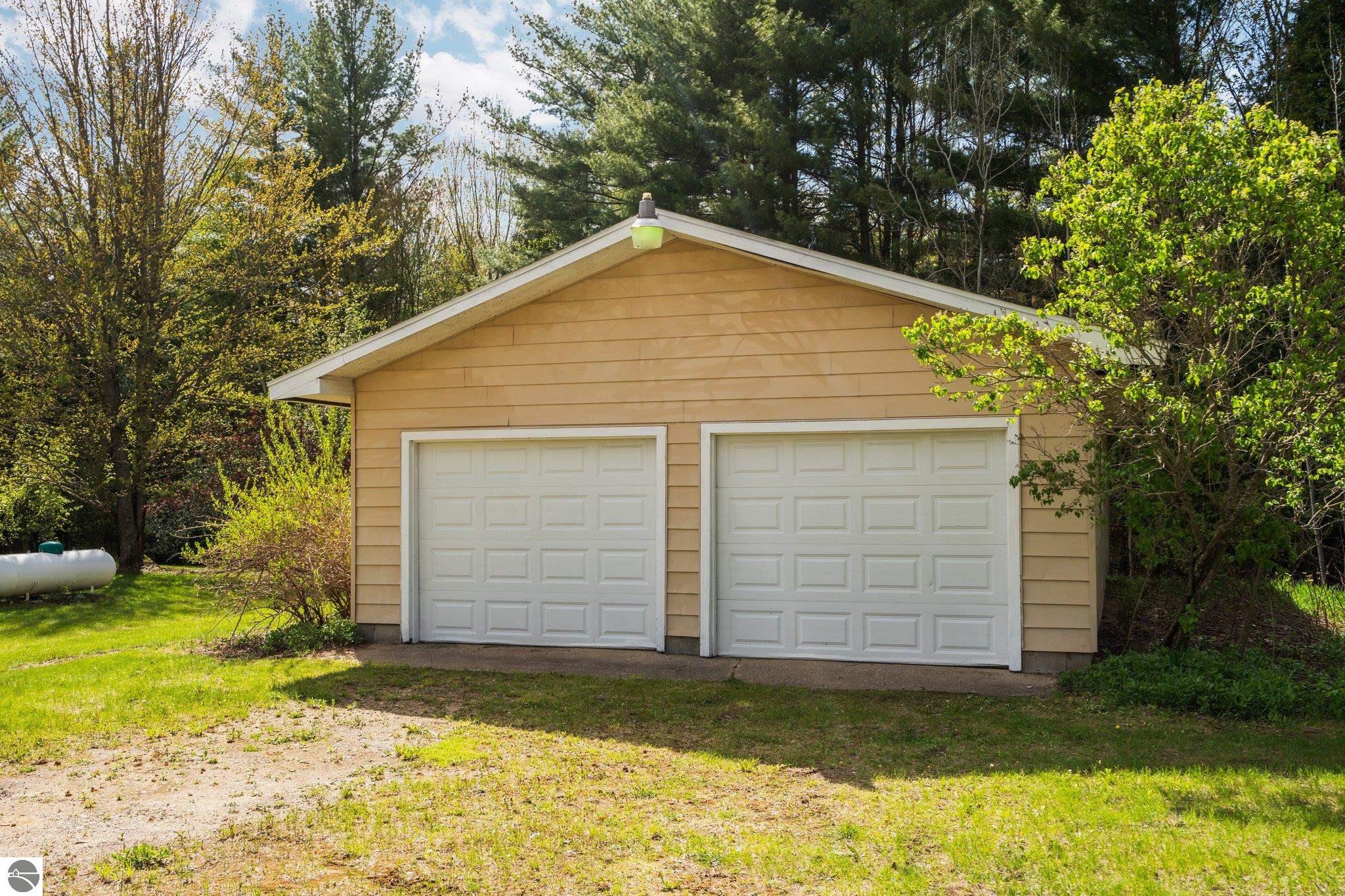 4542 Crofton Road, SW