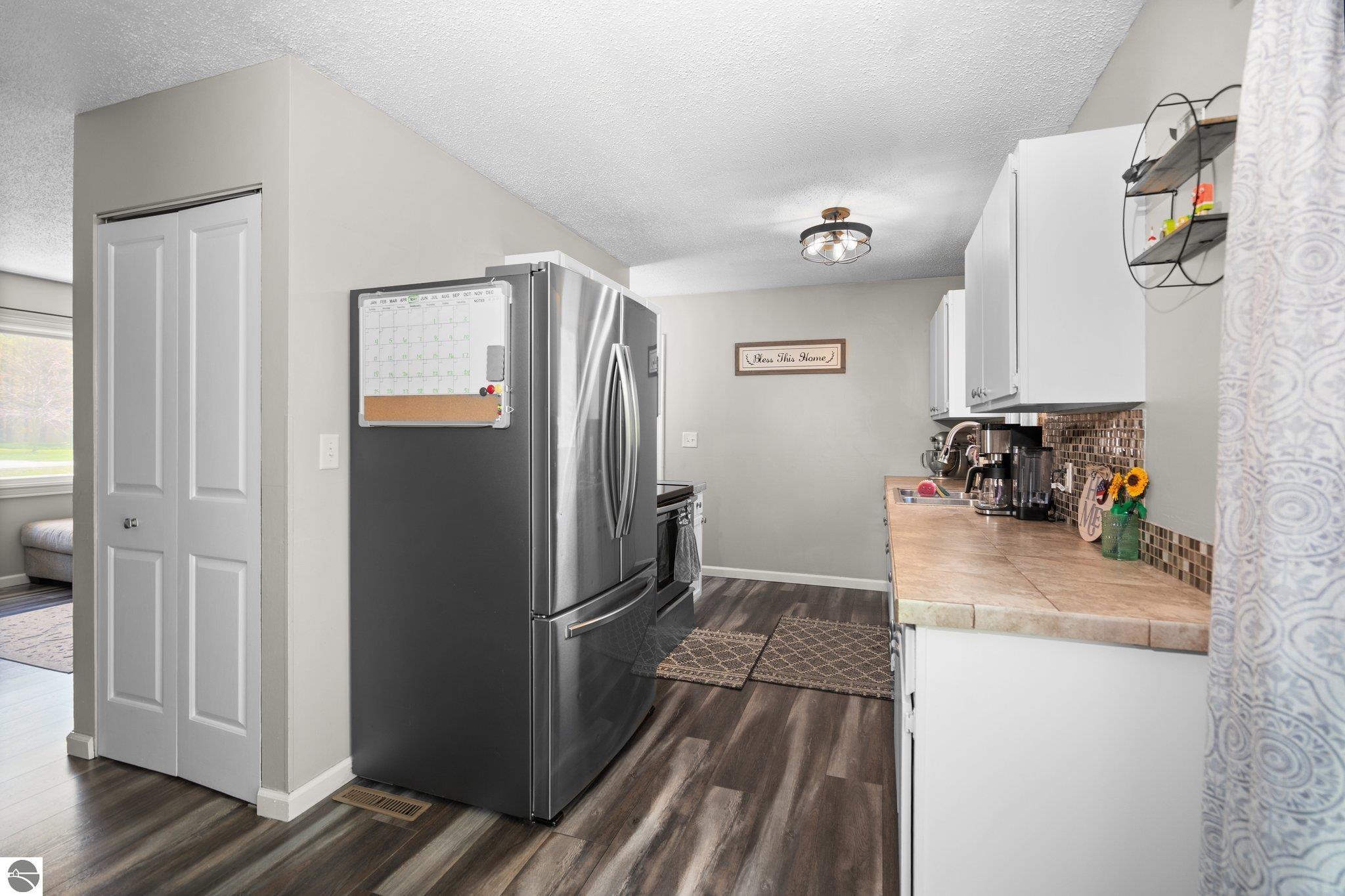 1905 Cottontail Drive