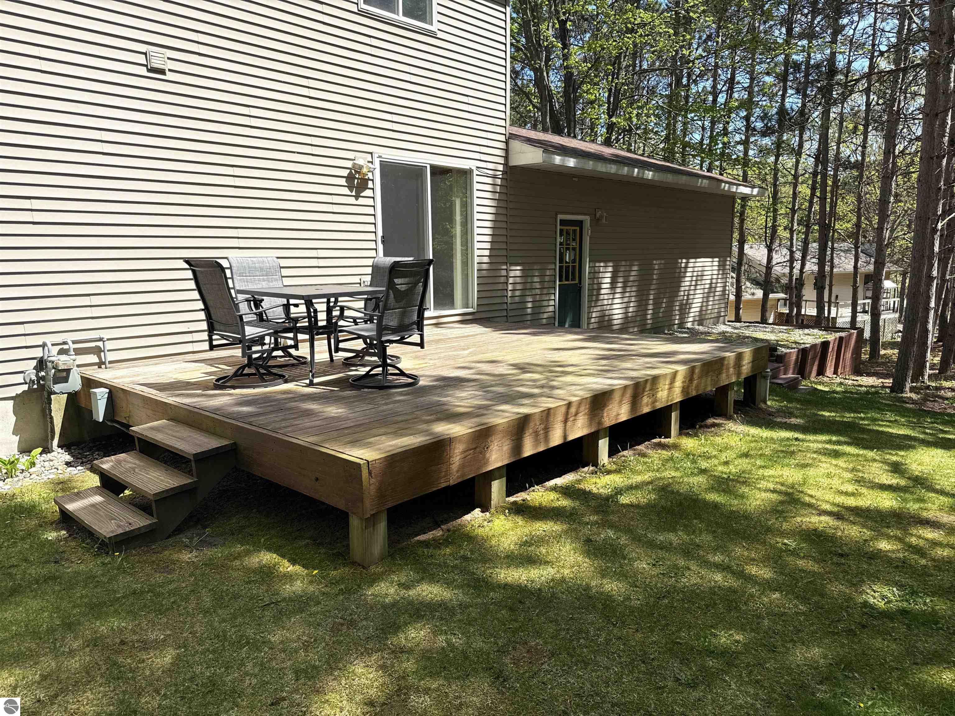 12149 Cabin Lane