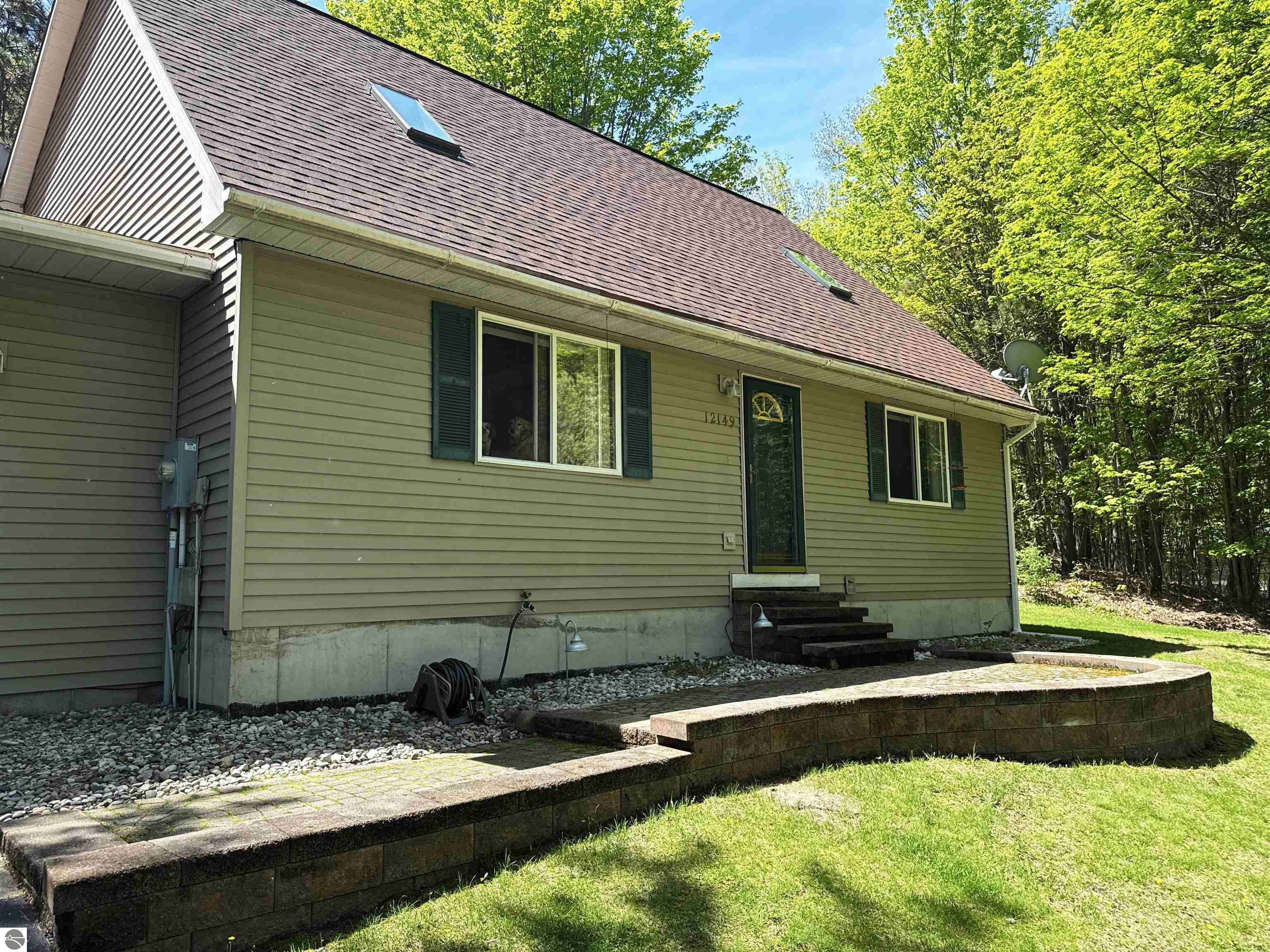 12149 Cabin Lane