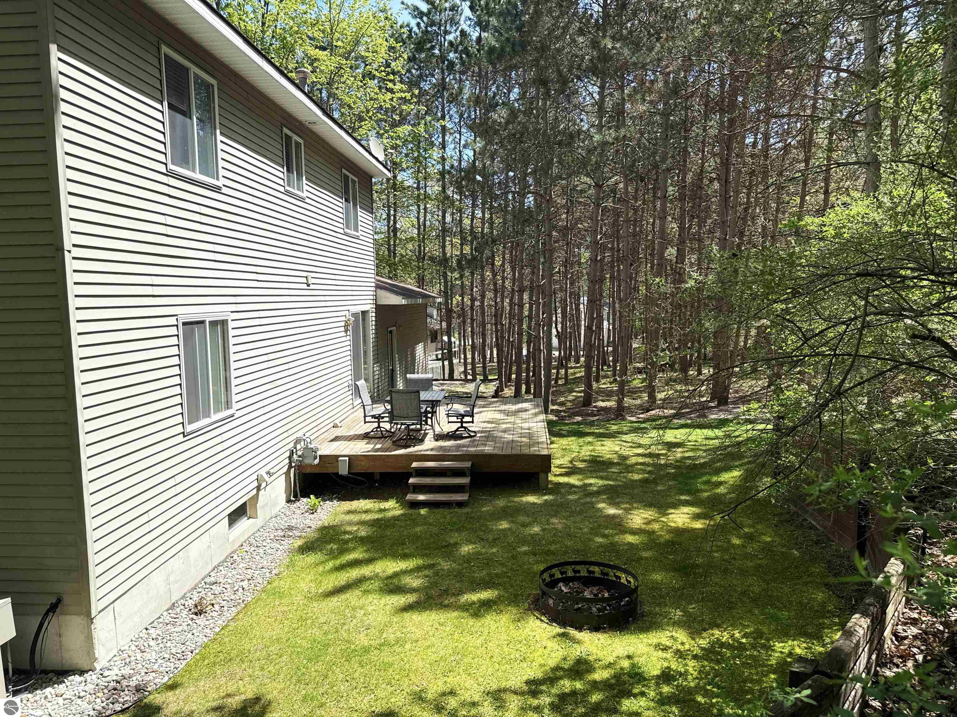 12149 Cabin Lane