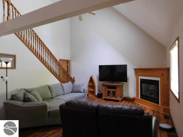 12149 Cabin Lane