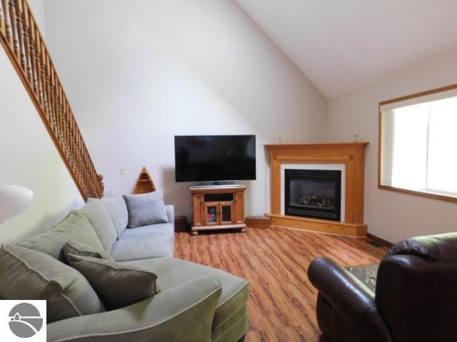 12149 Cabin Lane