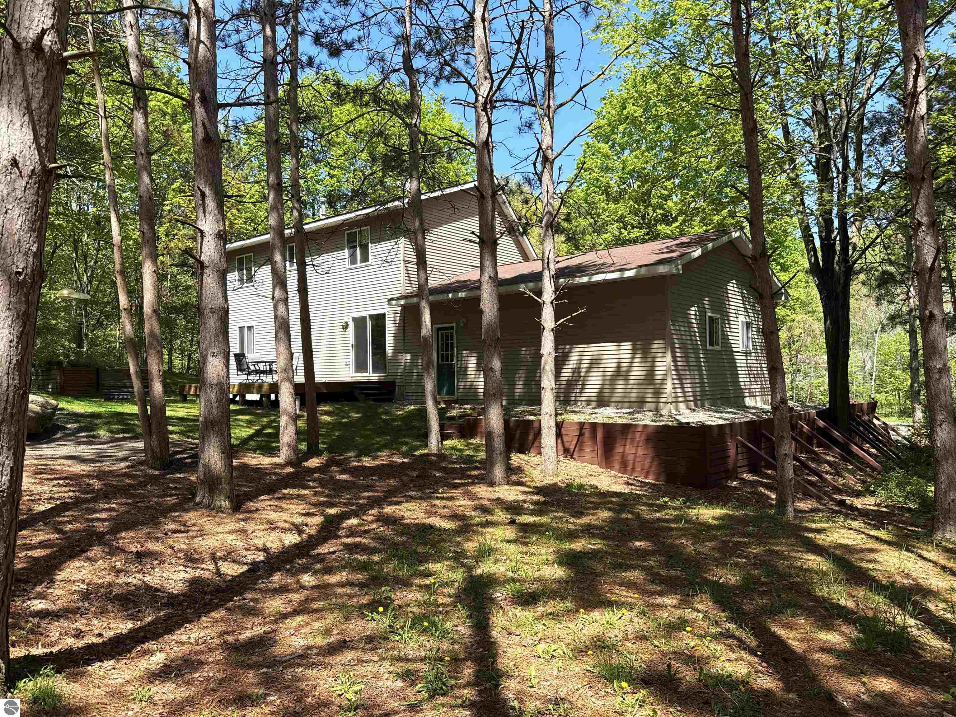 12149 Cabin Lane