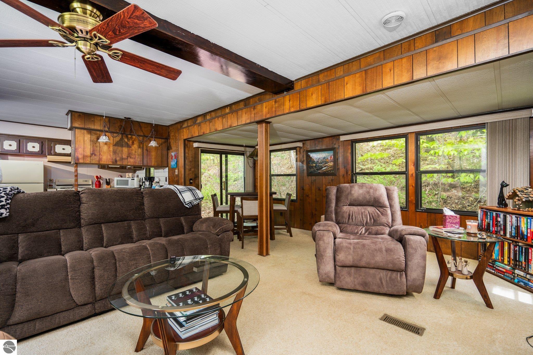 1912 Rosenburg Road