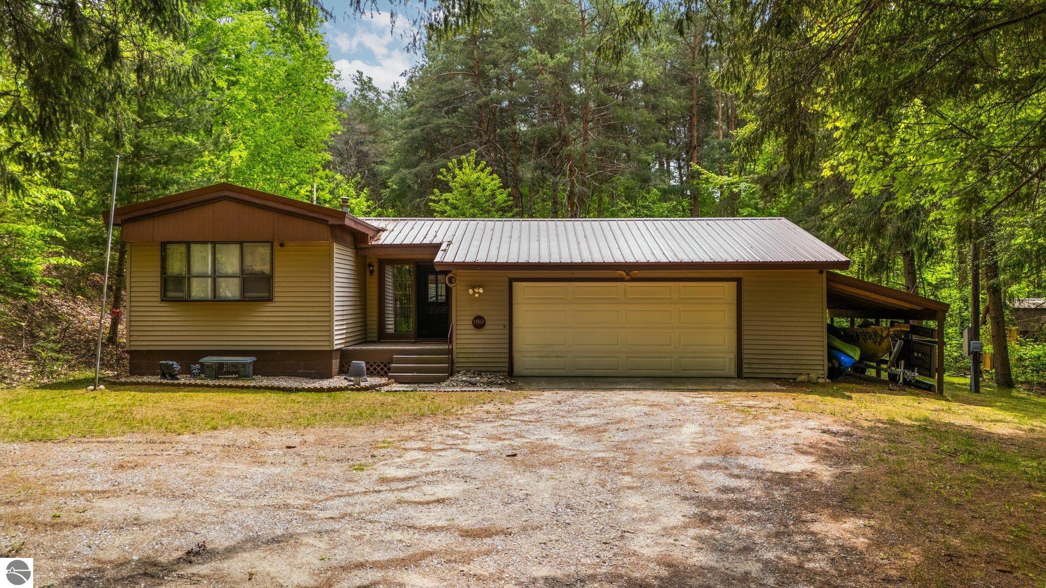 1912 Rosenburg Road