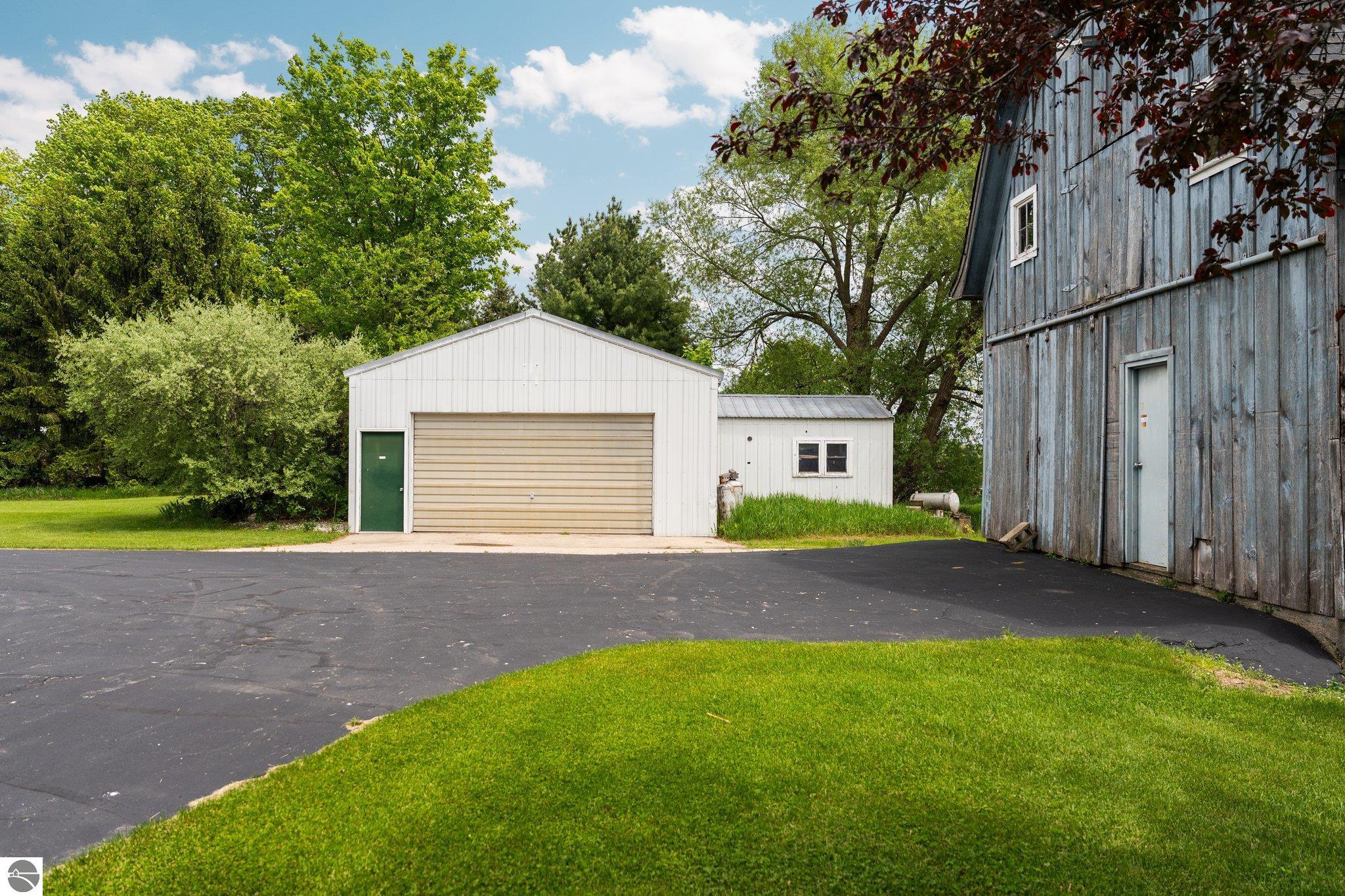 9889 Ramsay Road