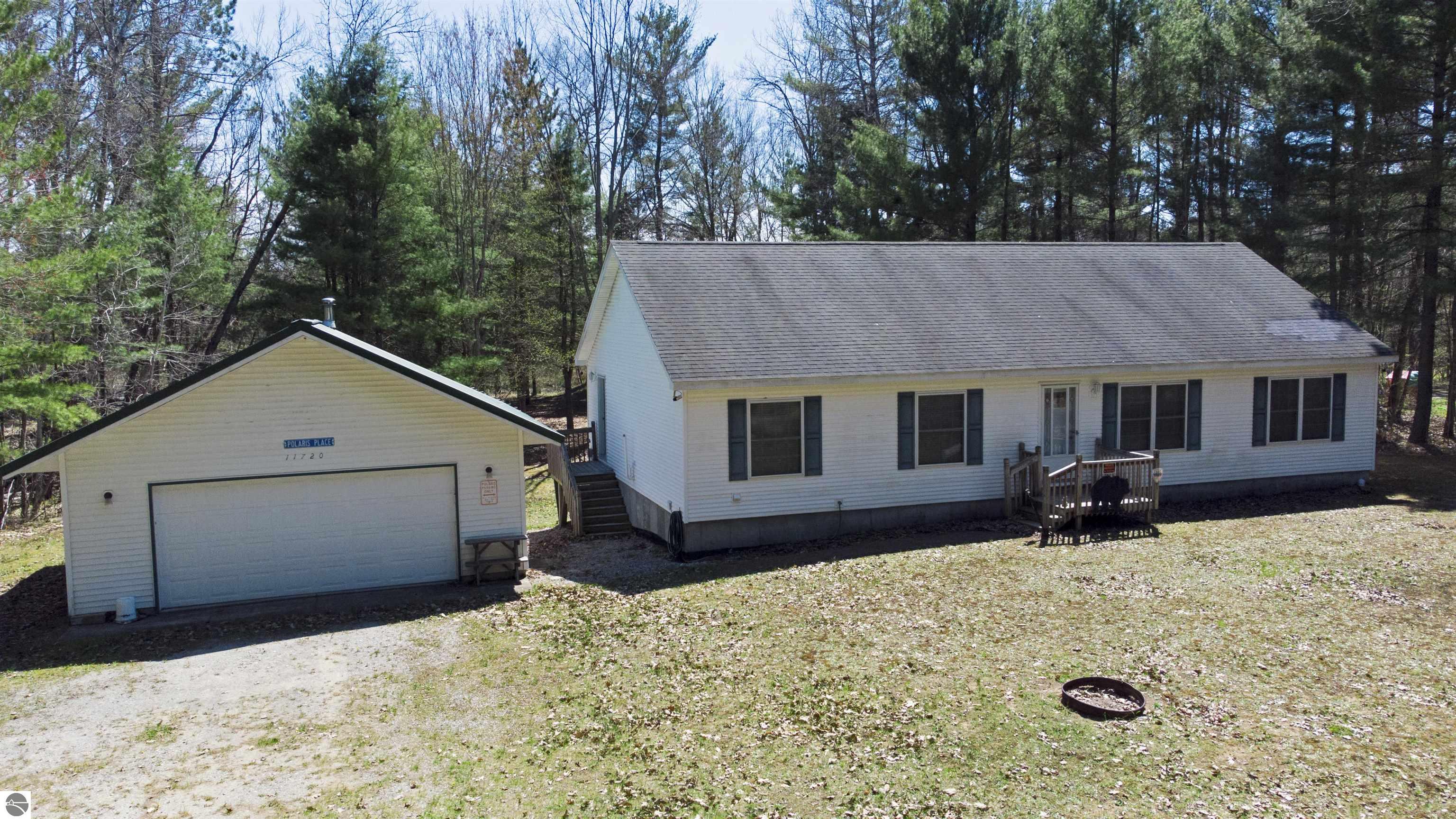 11720 Loch Alpine