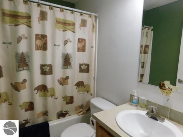 11720 Loch Alpine