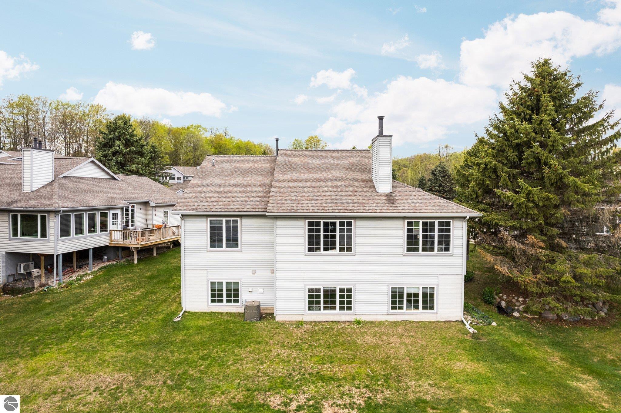 12033 S Elk Run Drive
