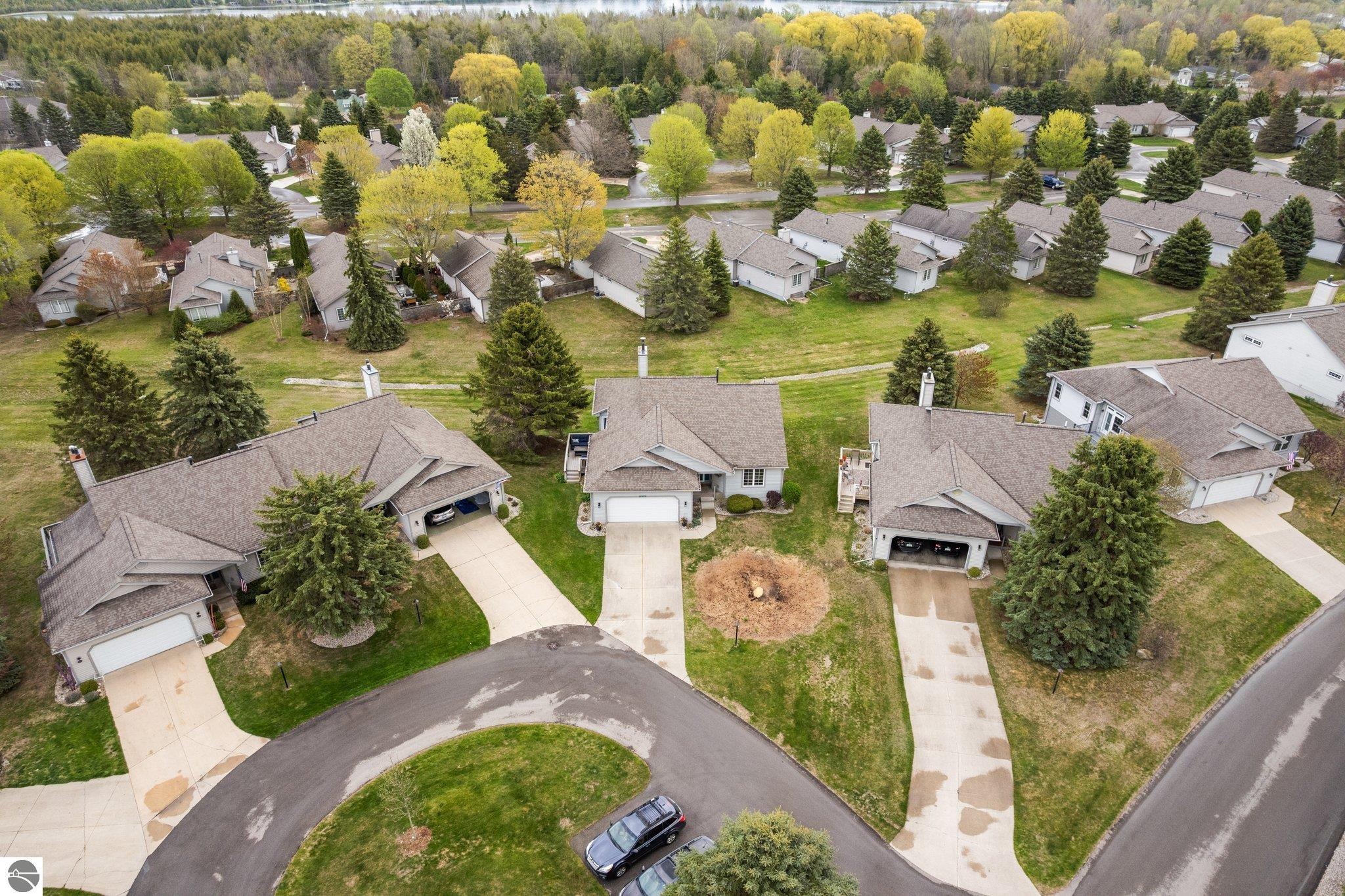 12033 S Elk Run Drive