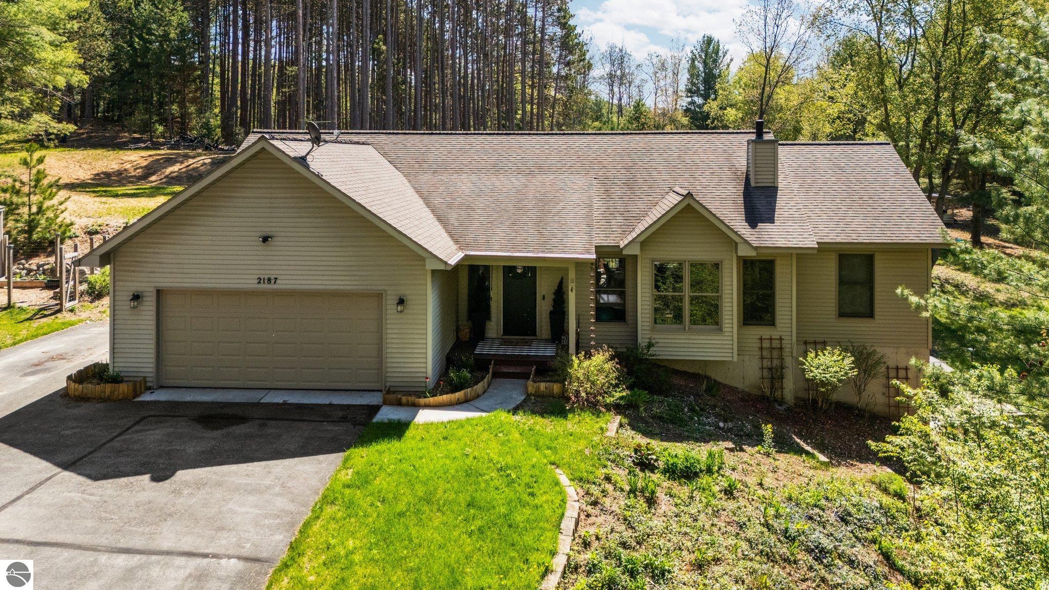 2187 River Highlands Lane