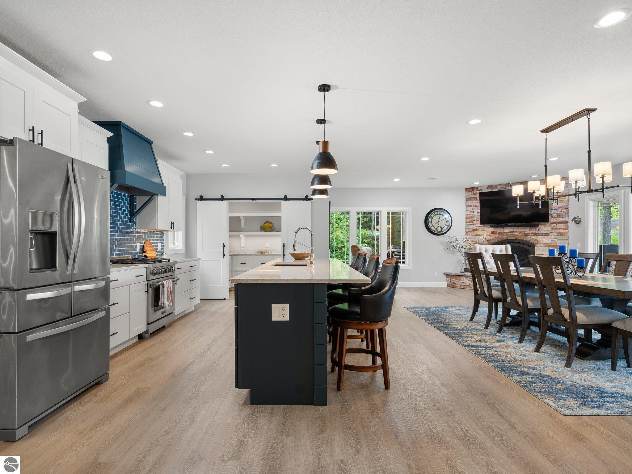 9569 Pearl Lake Drive