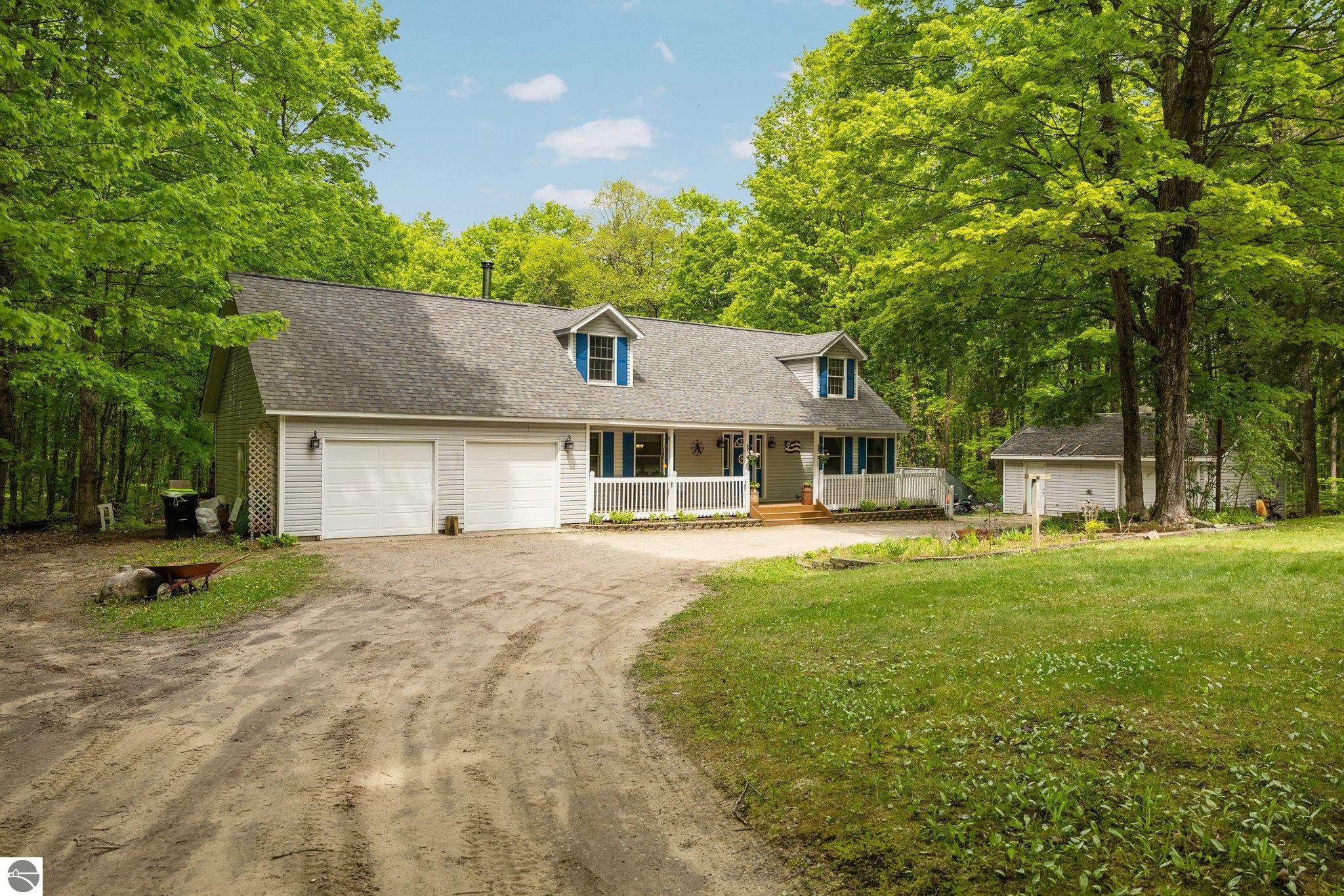 9419 NE Covert Road