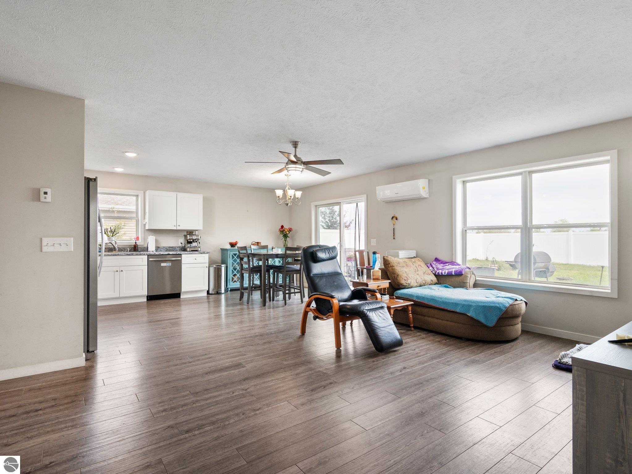 3632 Tanager Drive