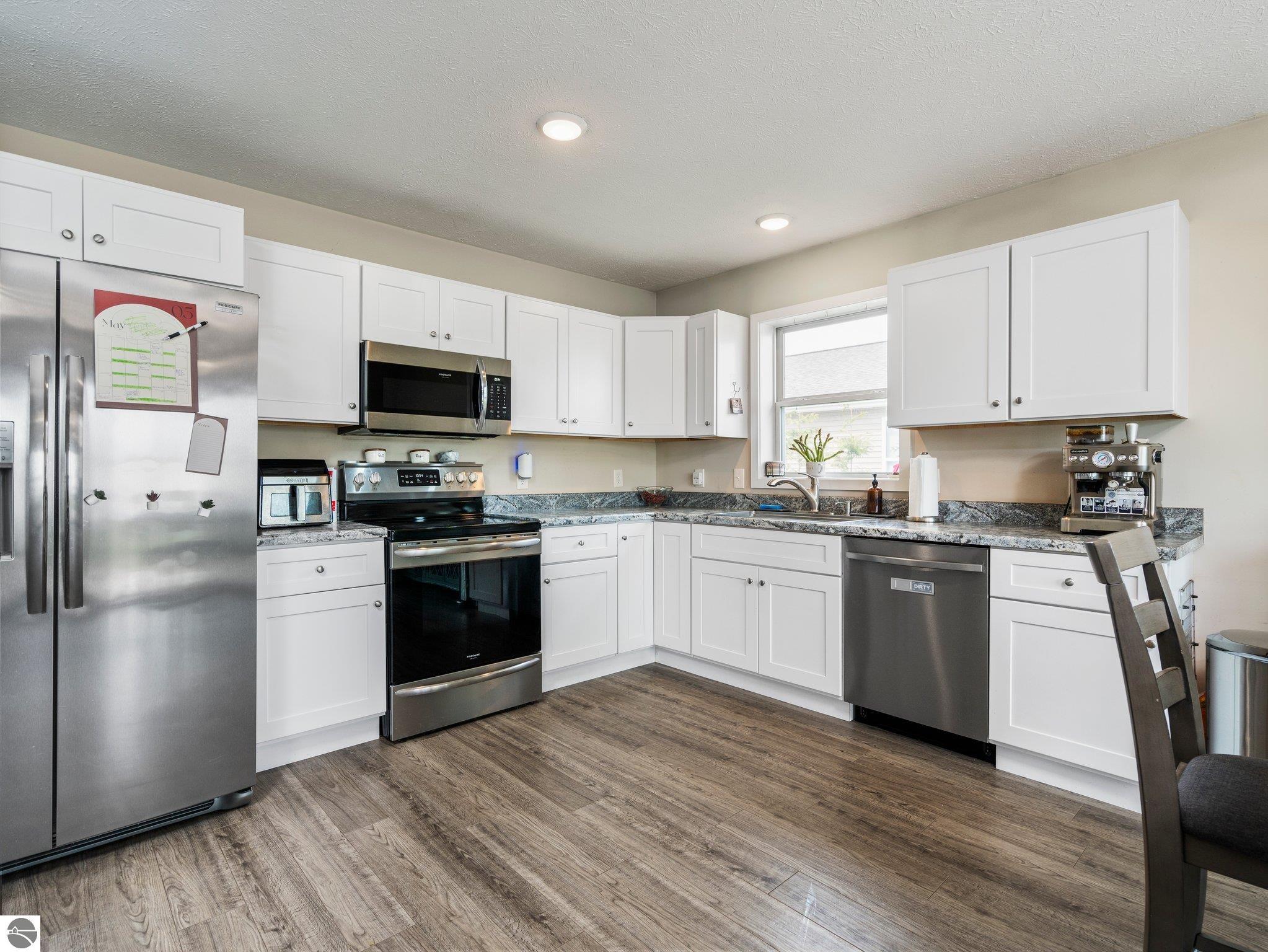 3632 Tanager Drive