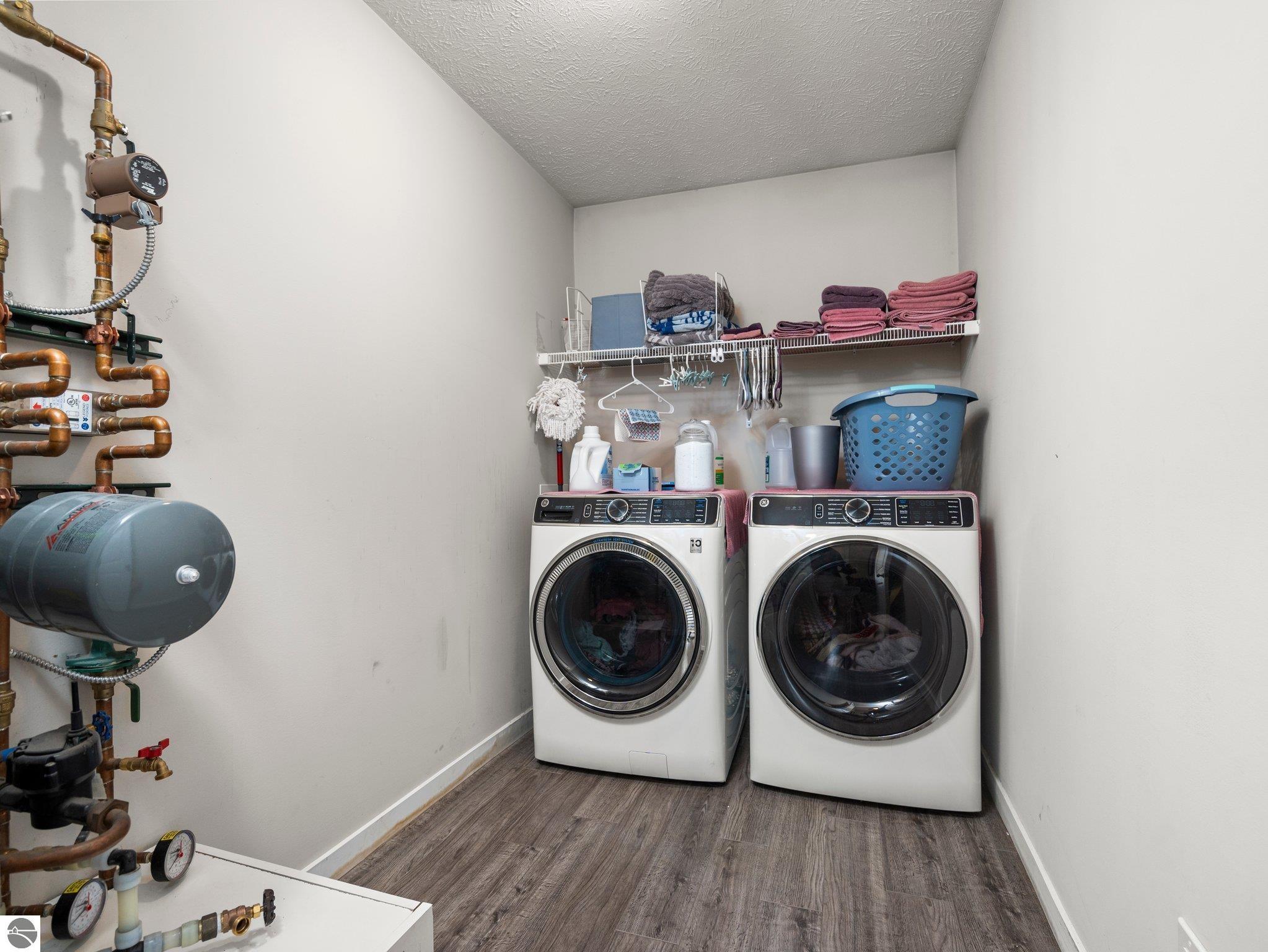 3632 Tanager Drive