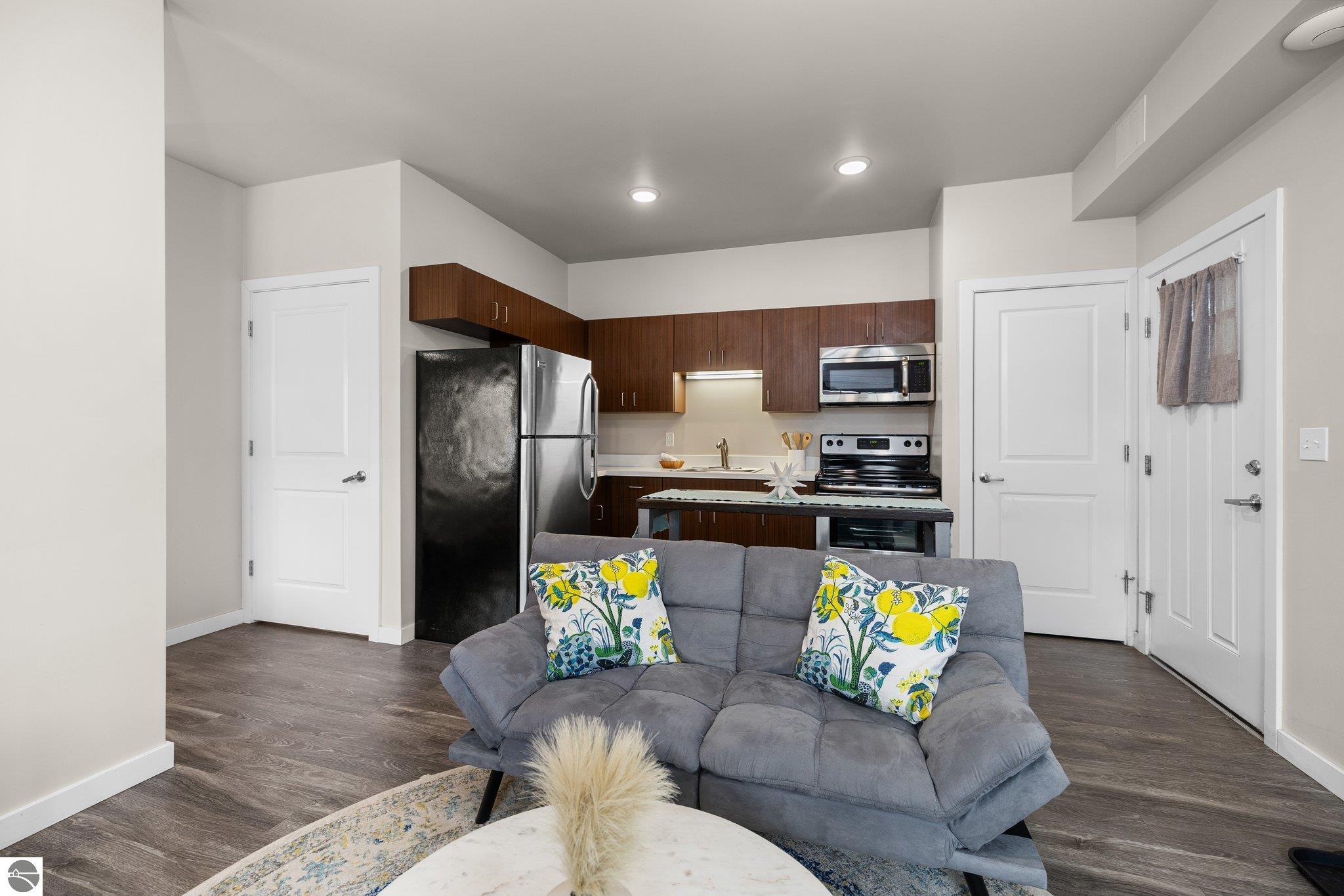 619 E Eighth Street # 2