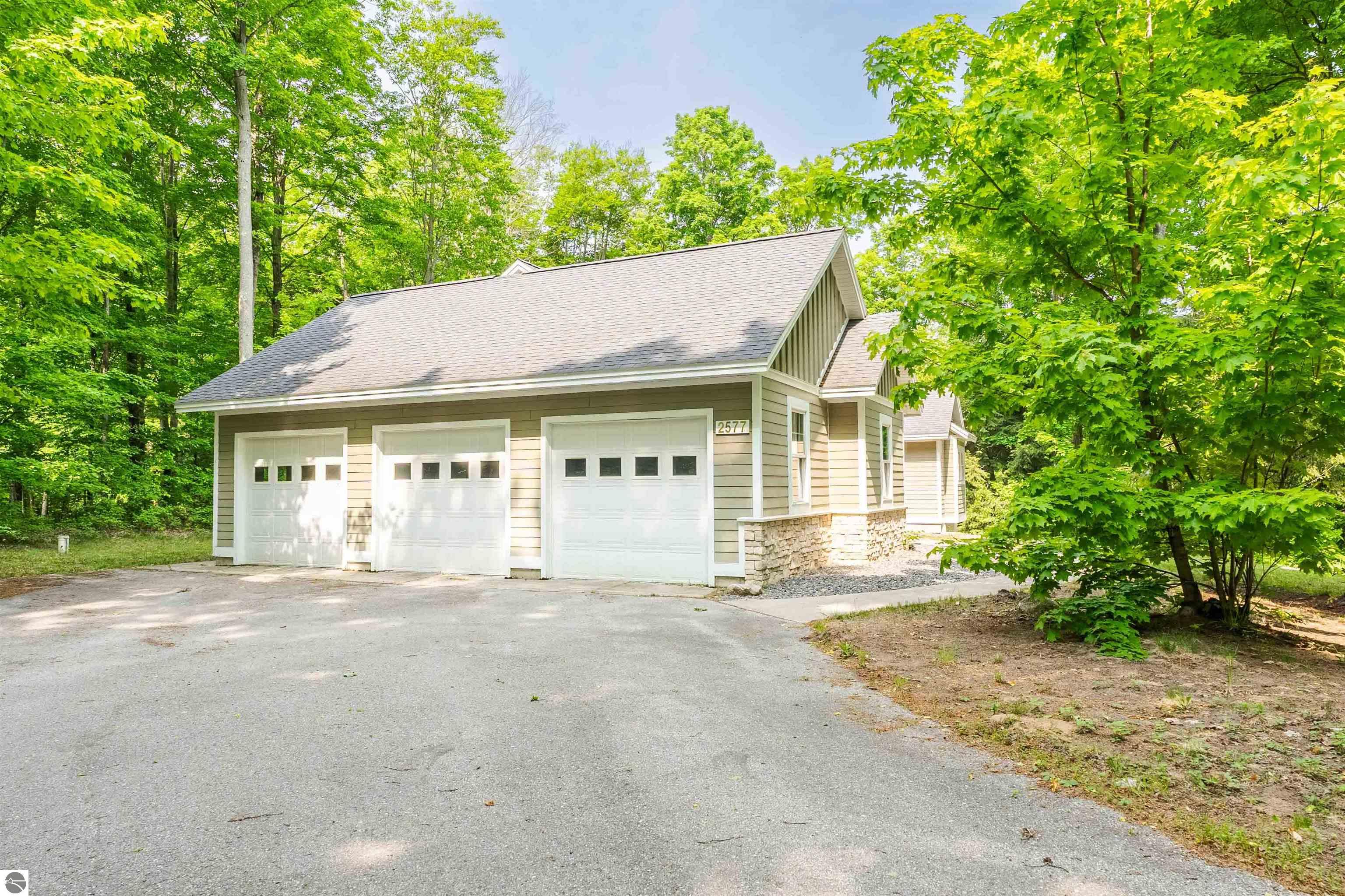 2577 Blue Meadow Drive