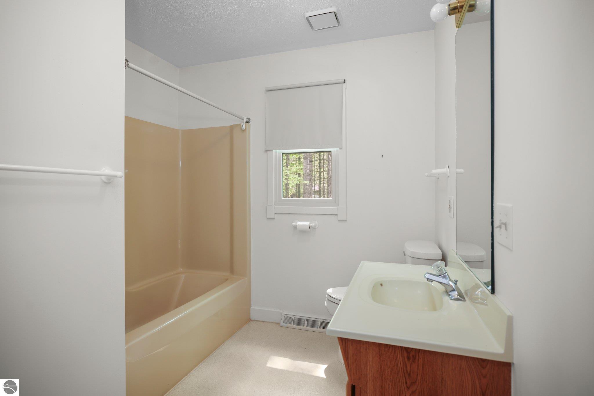 1631 Melody Lane