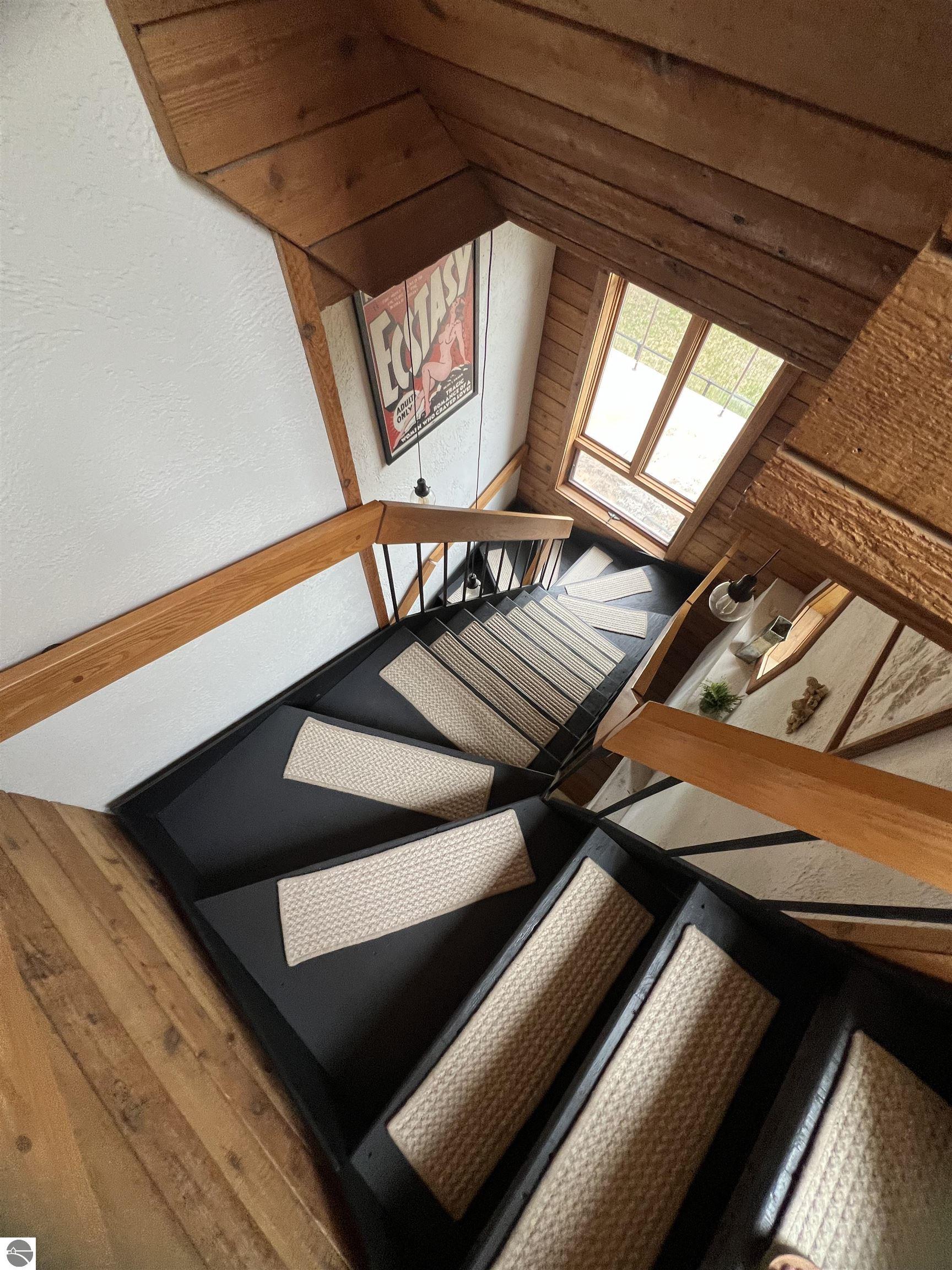 2835 Keewaydin Trail