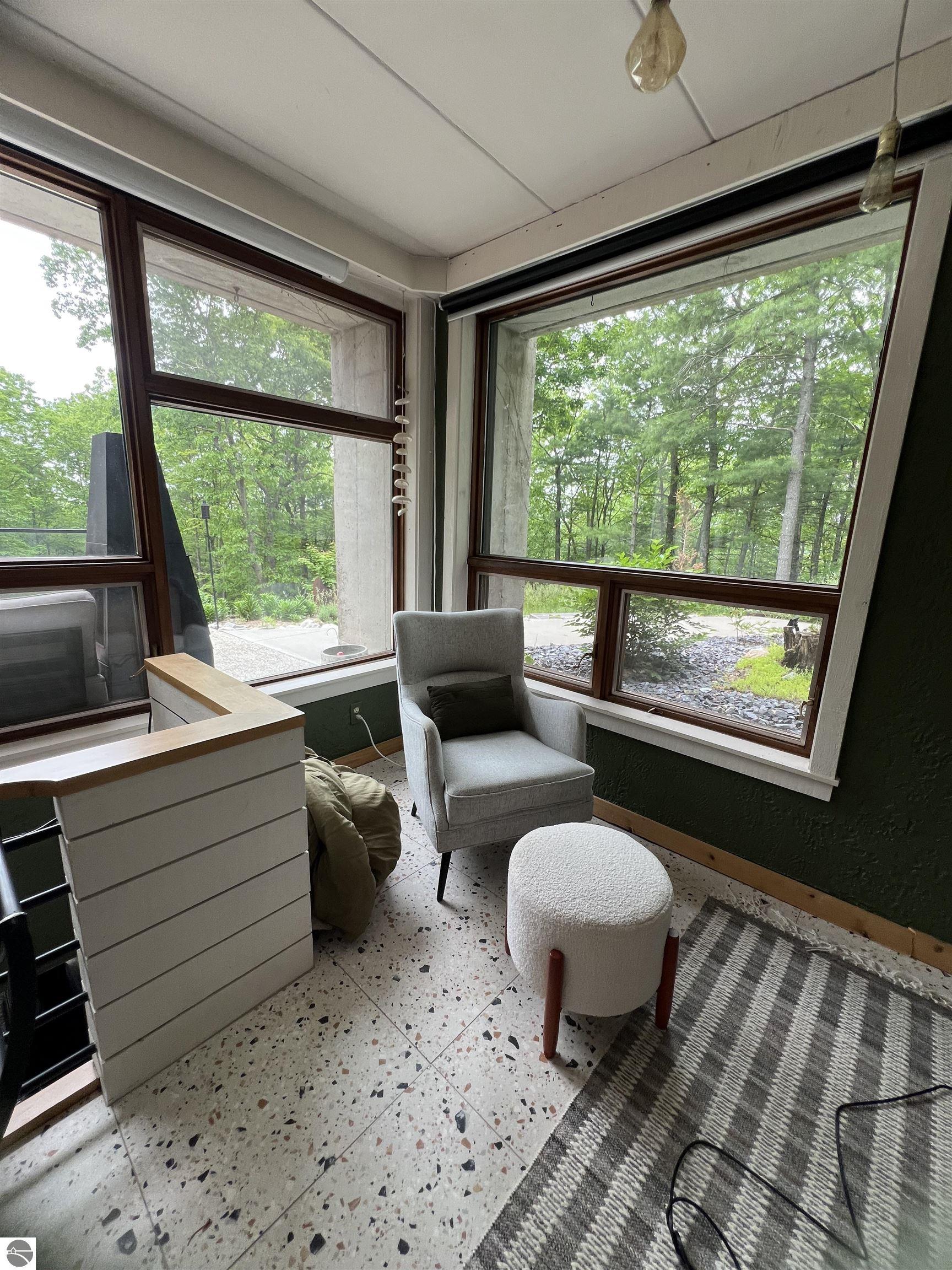 2835 Keewaydin Trail