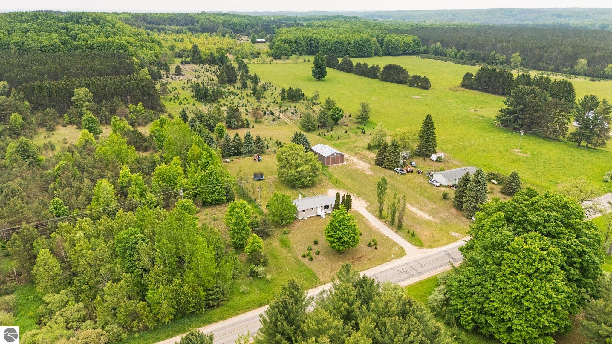 738 Boardman Road