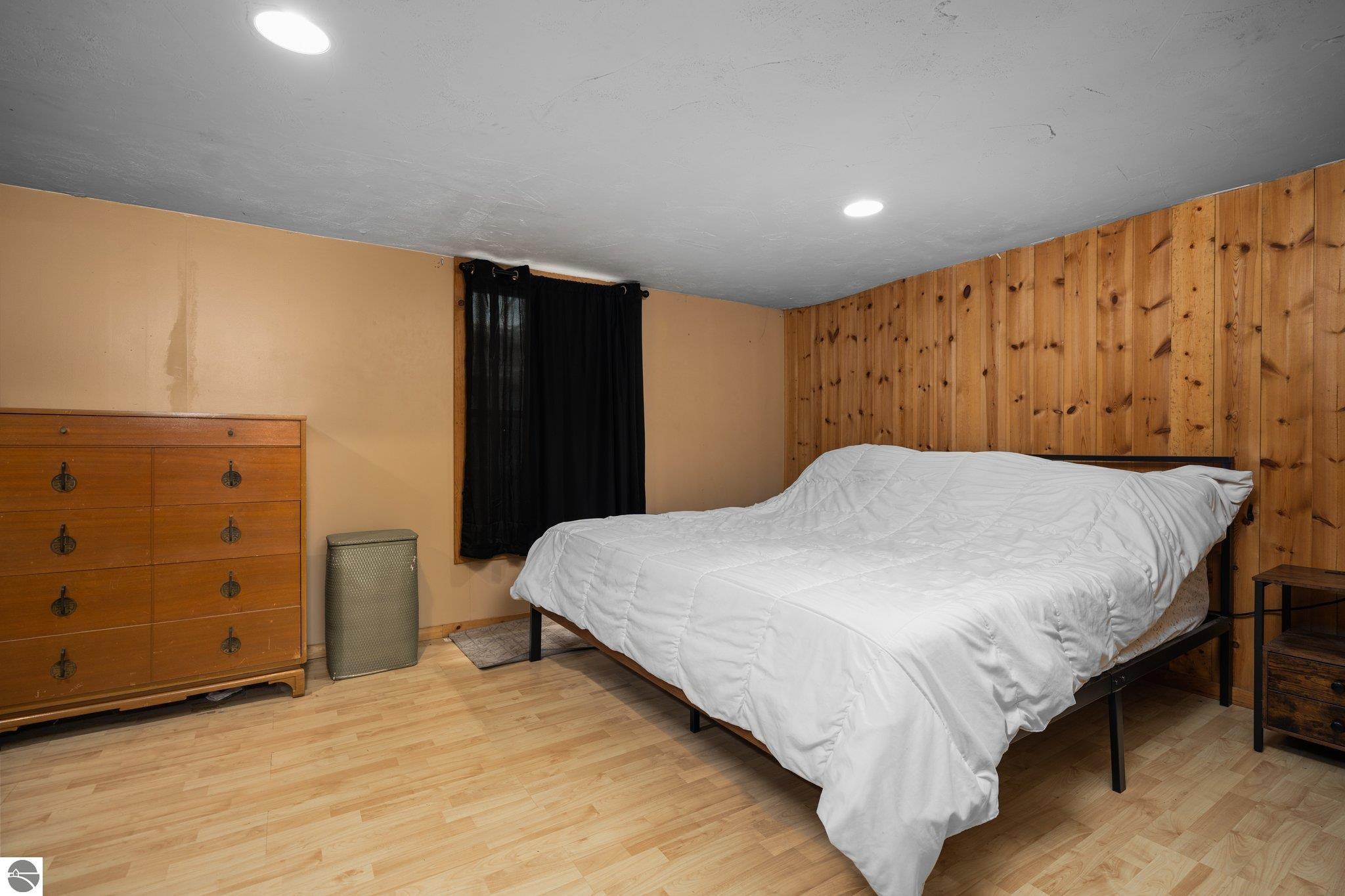 738 Boardman Road