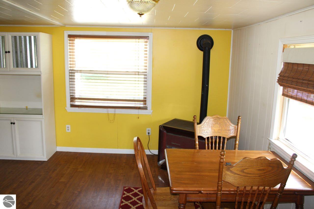 8807 NE Starvation Lake Road