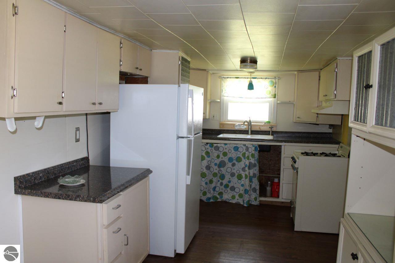 8807 NE Starvation Lake Road