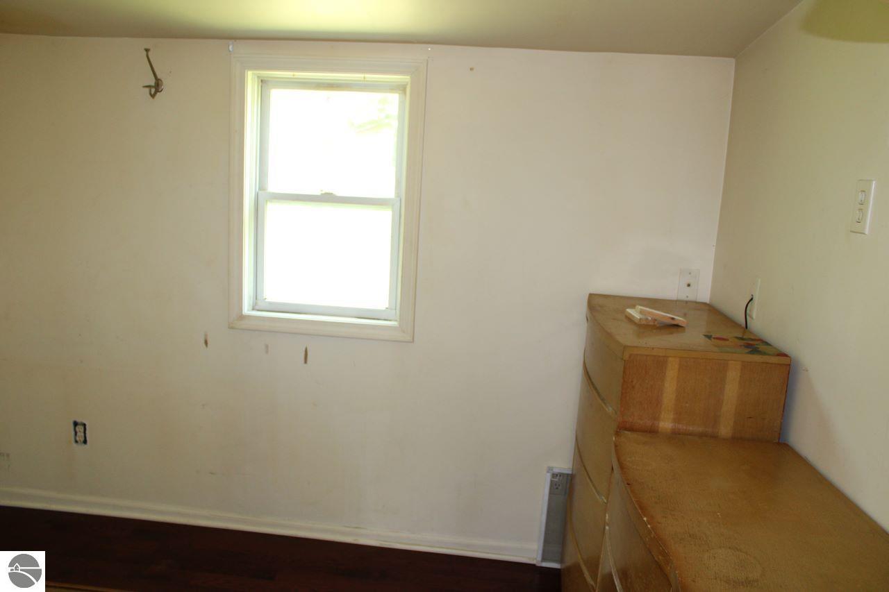 8807 NE Starvation Lake Road