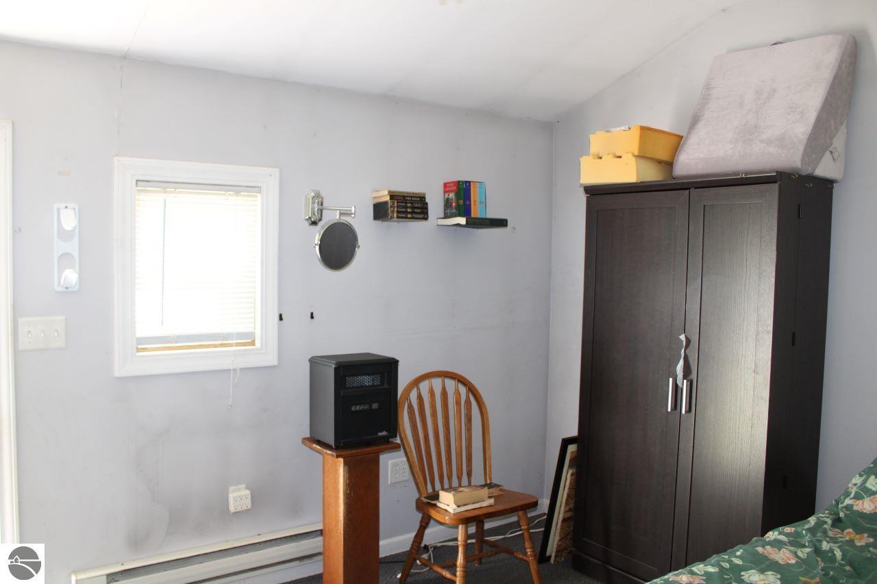 8807 NE Starvation Lake Road