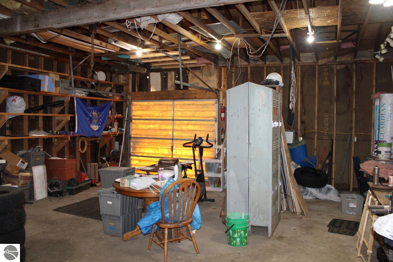 8807 NE Starvation Lake Road