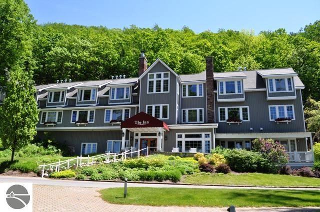 16F The Inn