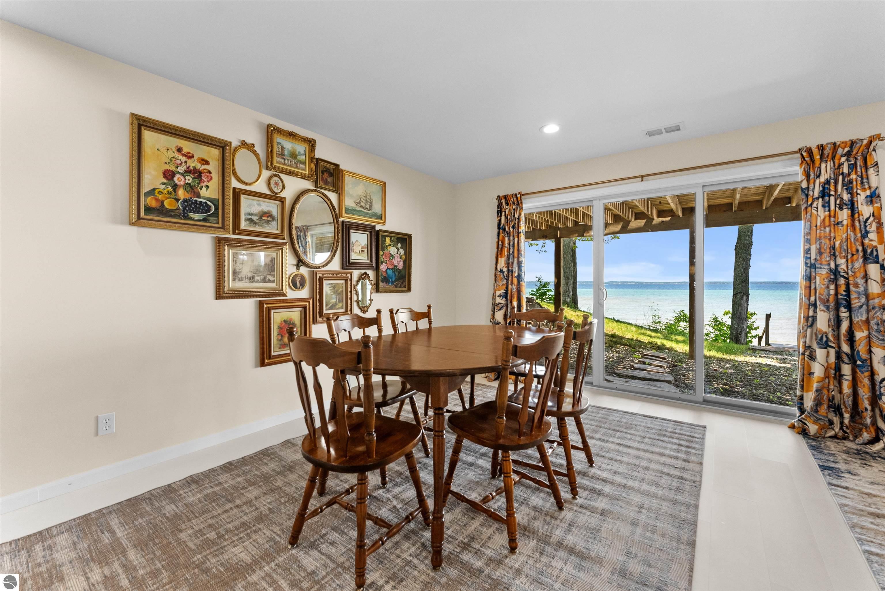 17390 Smokey Hollow Road