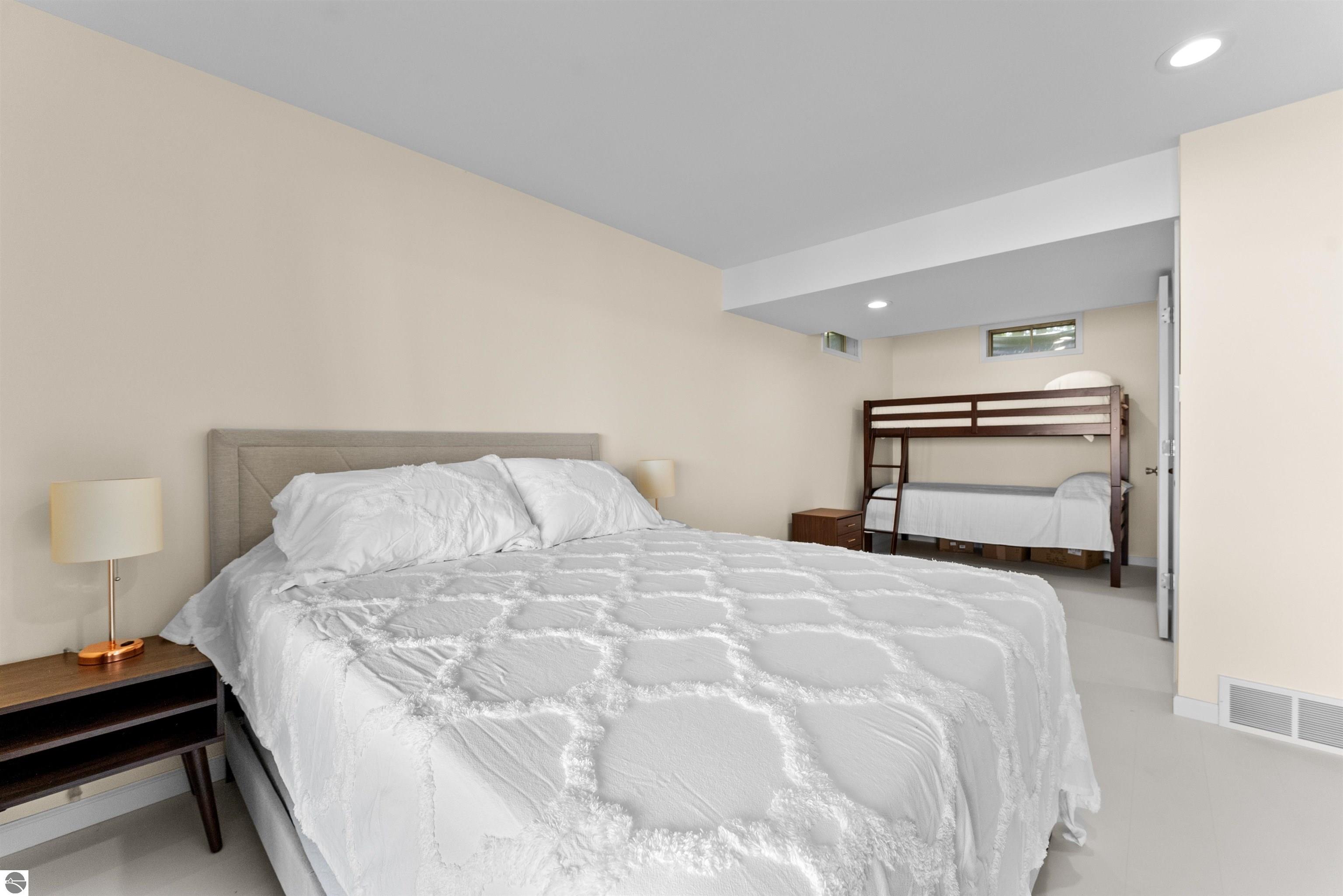17390 Smokey Hollow Road