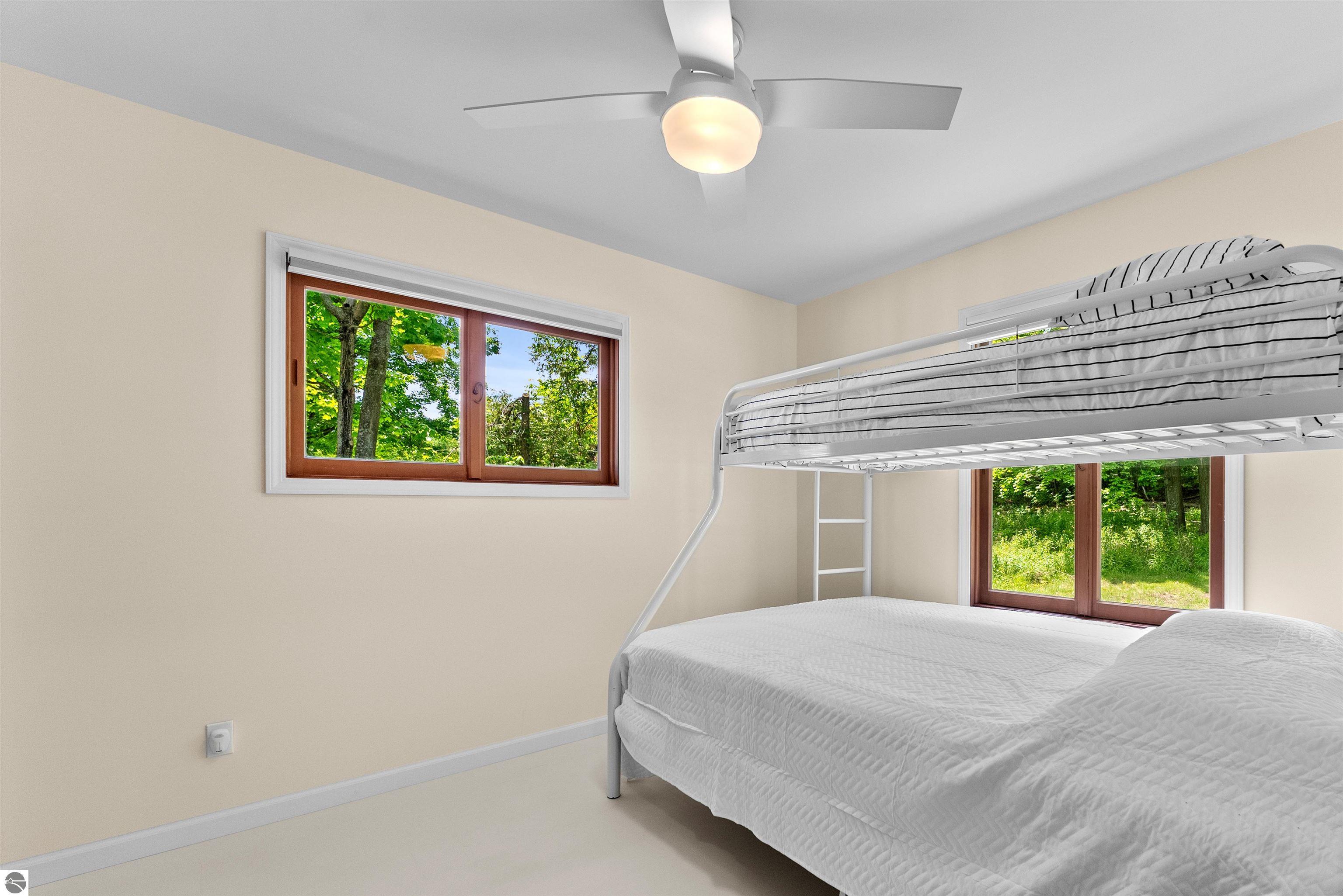 17390 Smokey Hollow Road