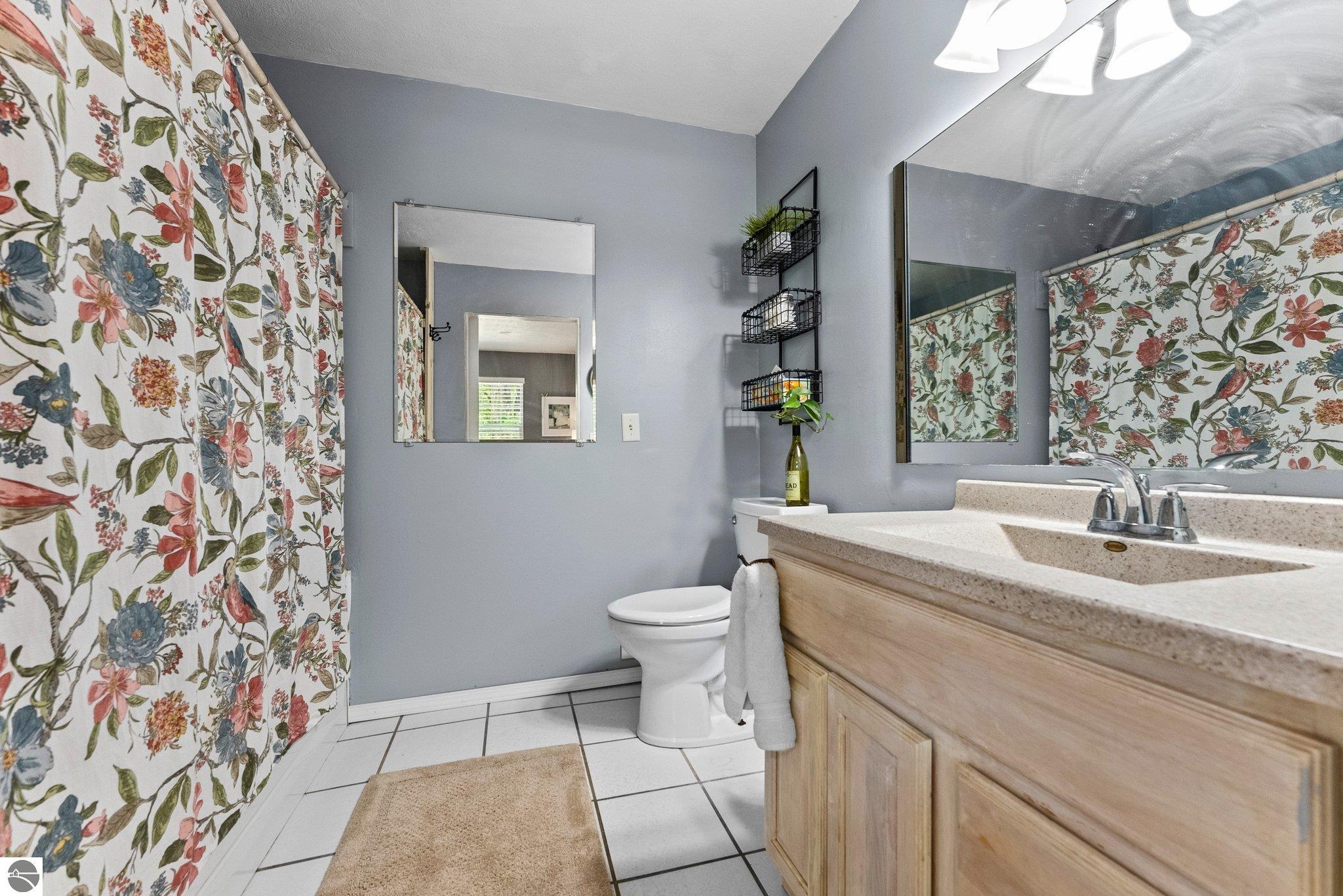 2491 Holland Circle