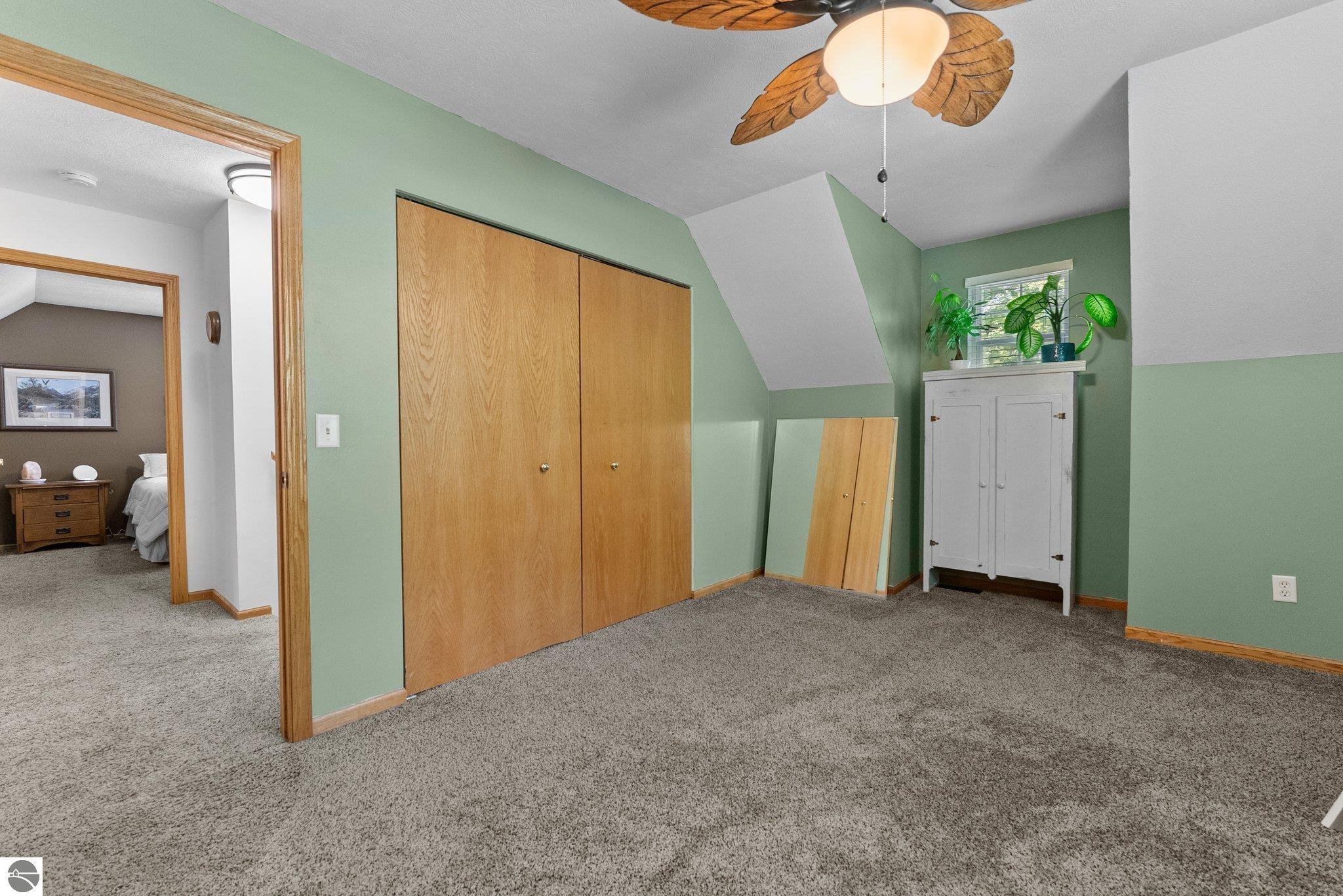 2491 Holland Circle