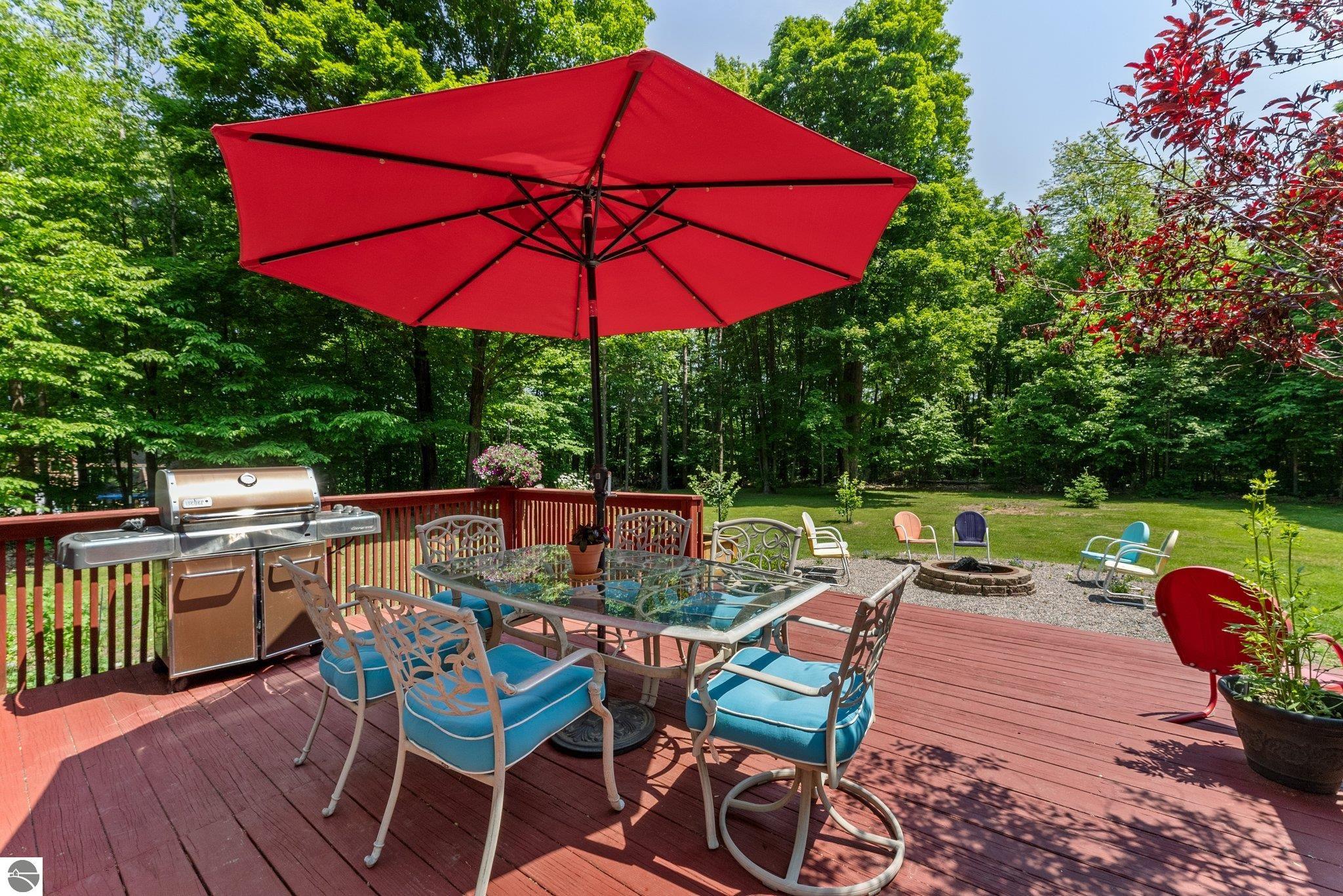 2491 Holland Circle