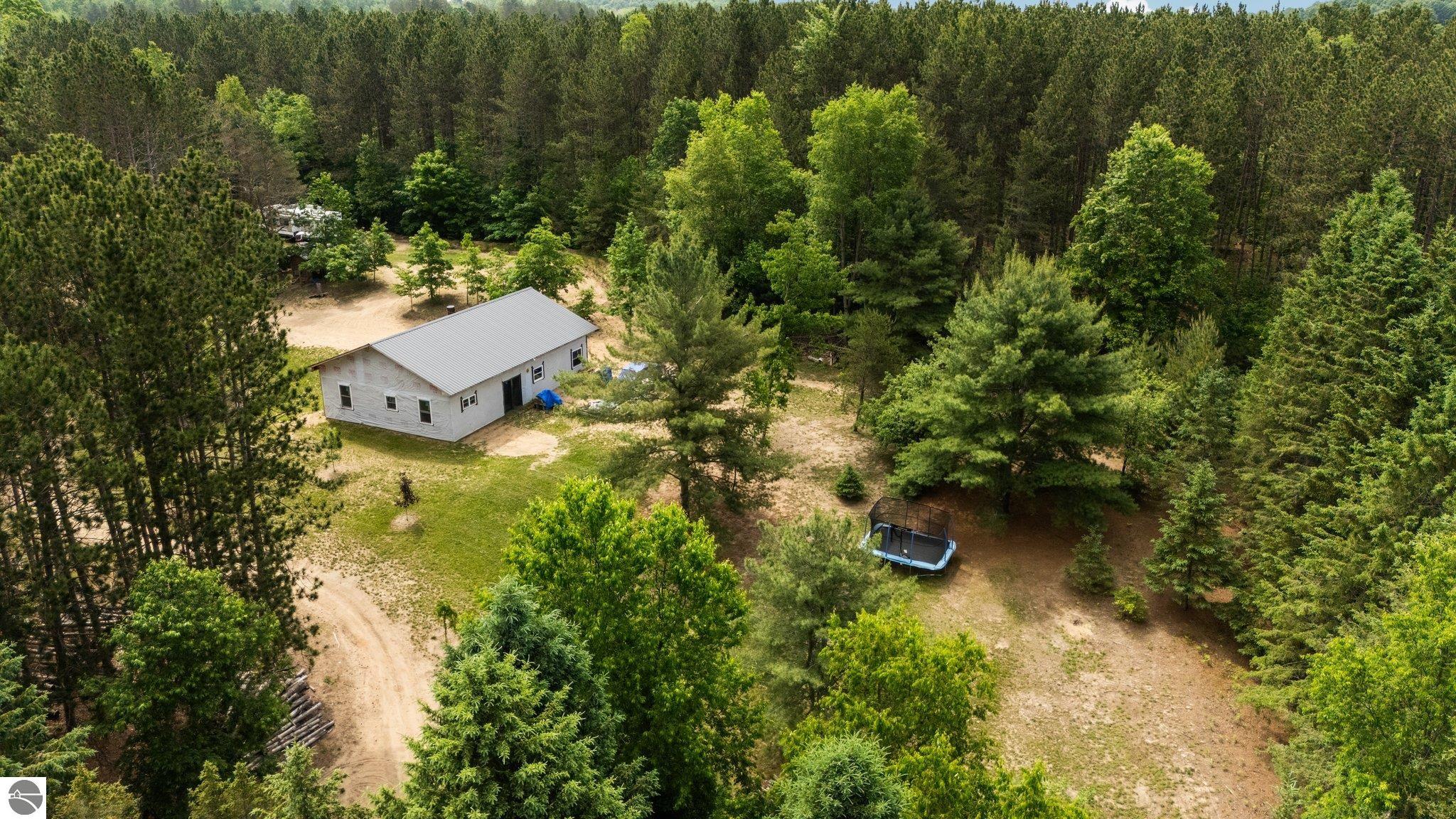 5744 SW Grand Kal Road