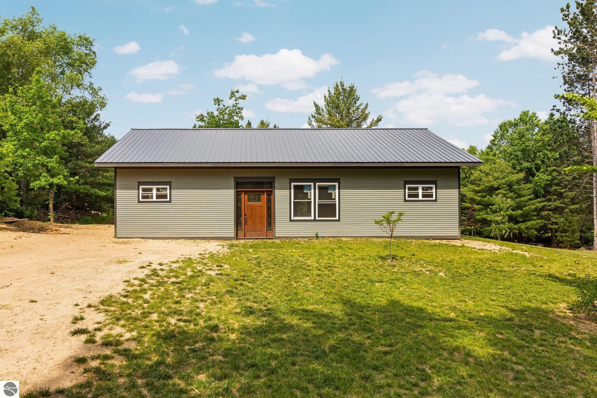 5744 SW Grand Kal Road