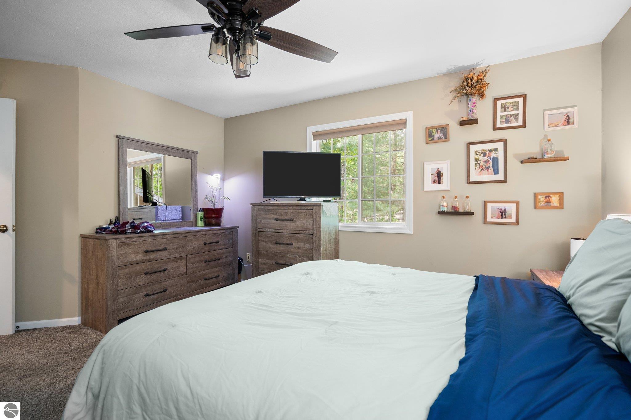 2159 NE Driftwood Lane