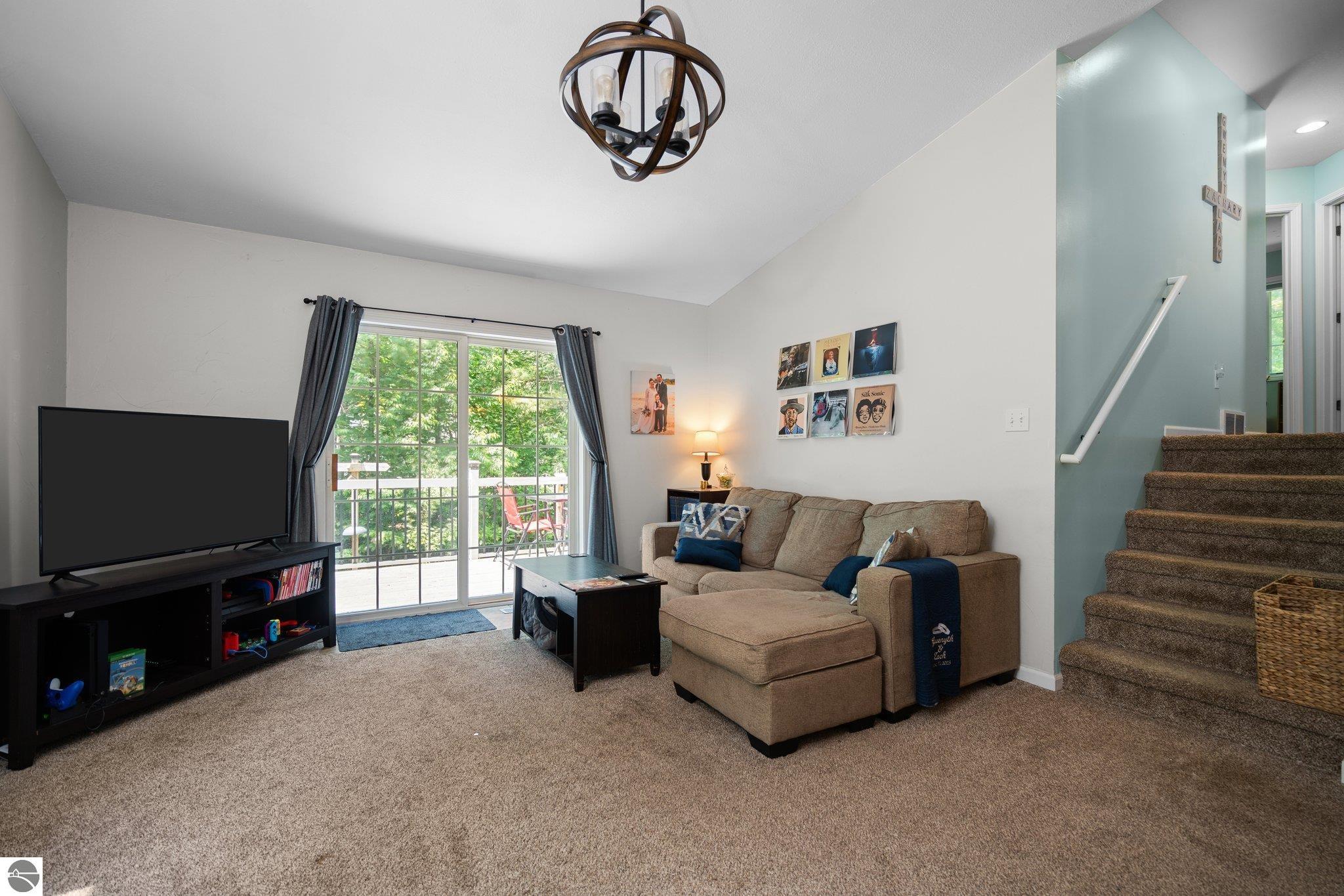 2159 NE Driftwood Lane