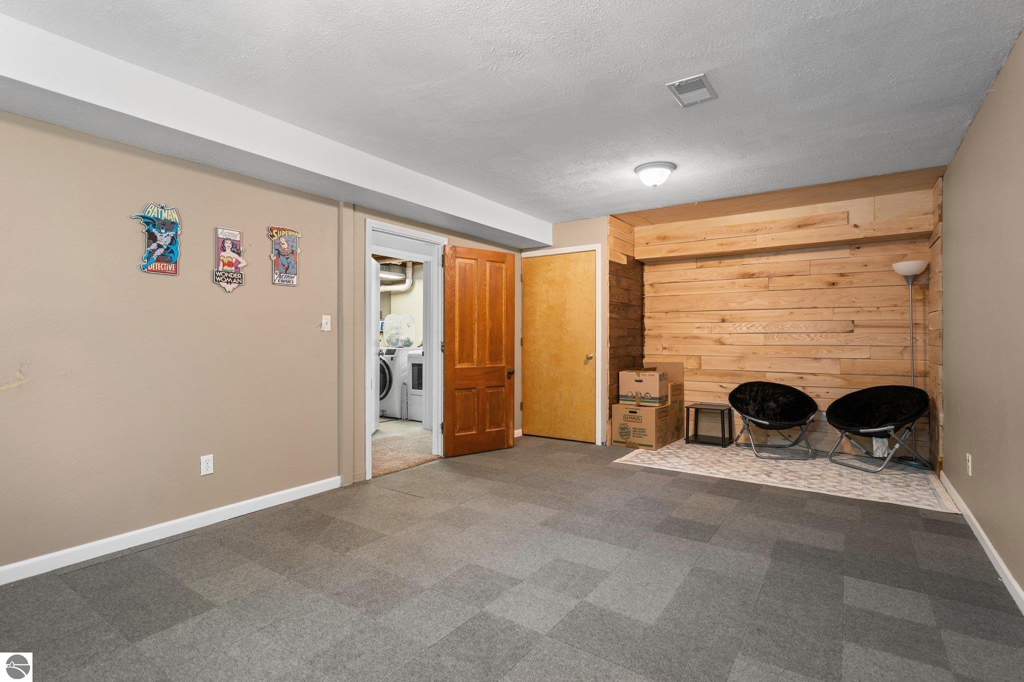 2159 NE Driftwood Lane